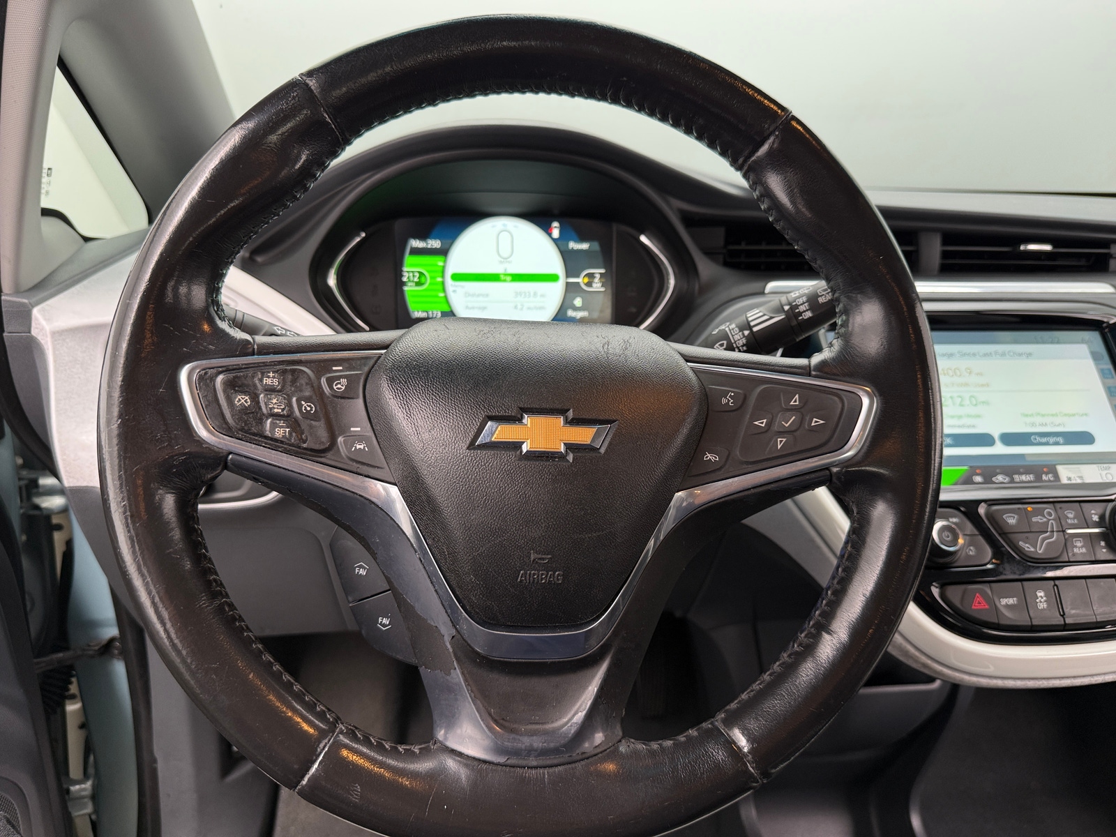 Thumbnail: 2019 Chevrolet Bolt EV - 4