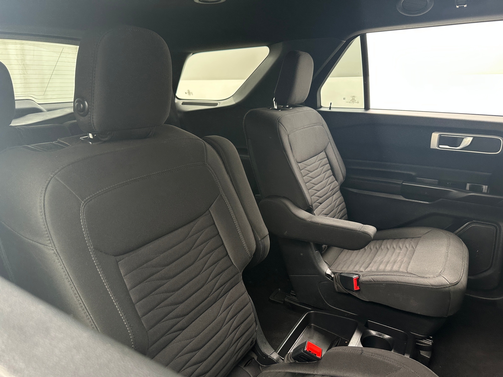 Thumbnail: 2020 Ford Explorer - 6