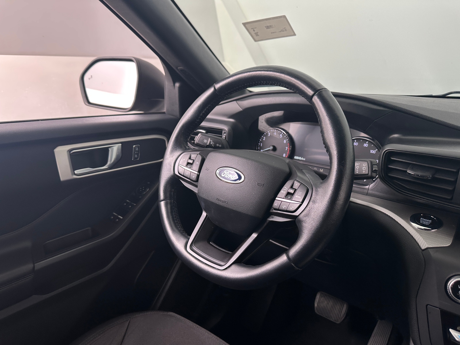 Thumbnail: 2020 Ford Explorer - 5