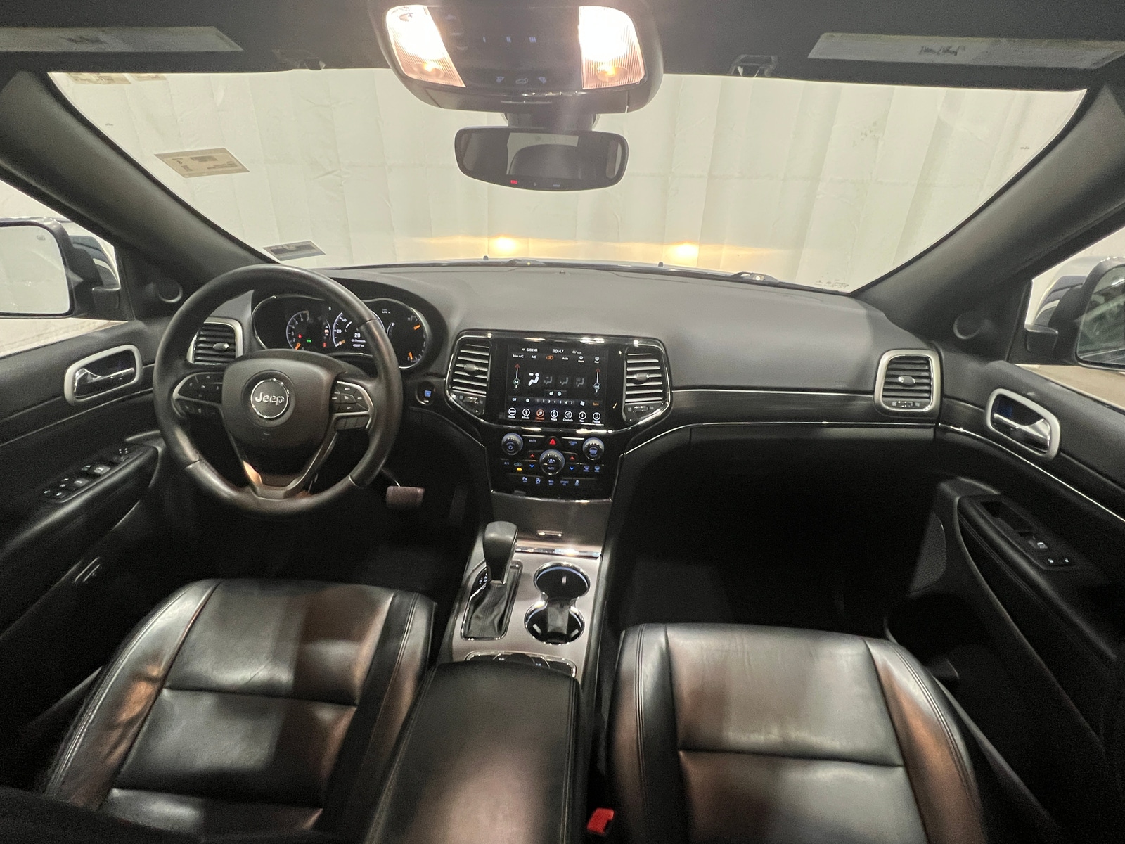 Thumbnail: 2019 Jeep Grand Cherokee - 2