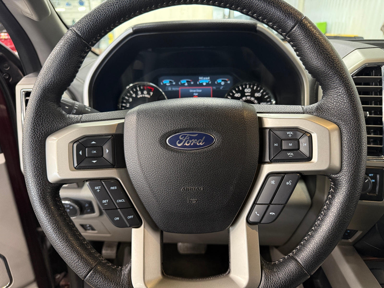 Thumbnail: 2015 Ford Econoline - 4