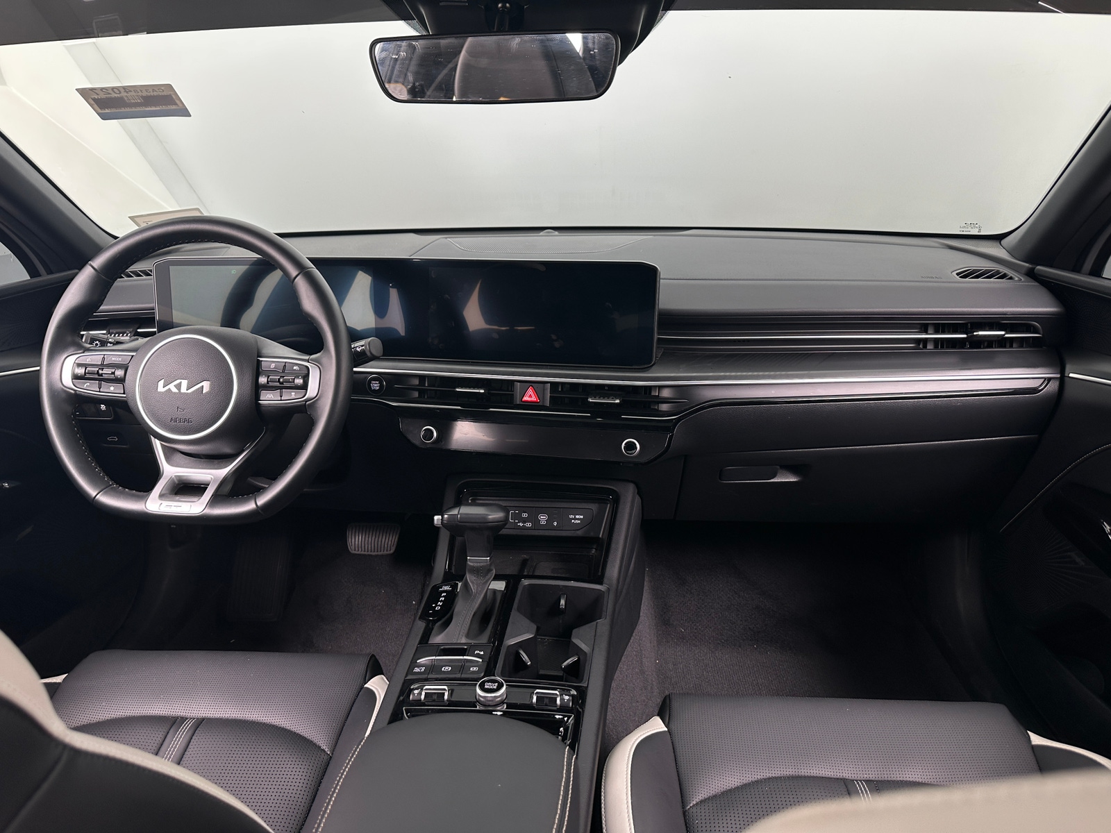 Thumbnail: 2025 Kia K5 - 3