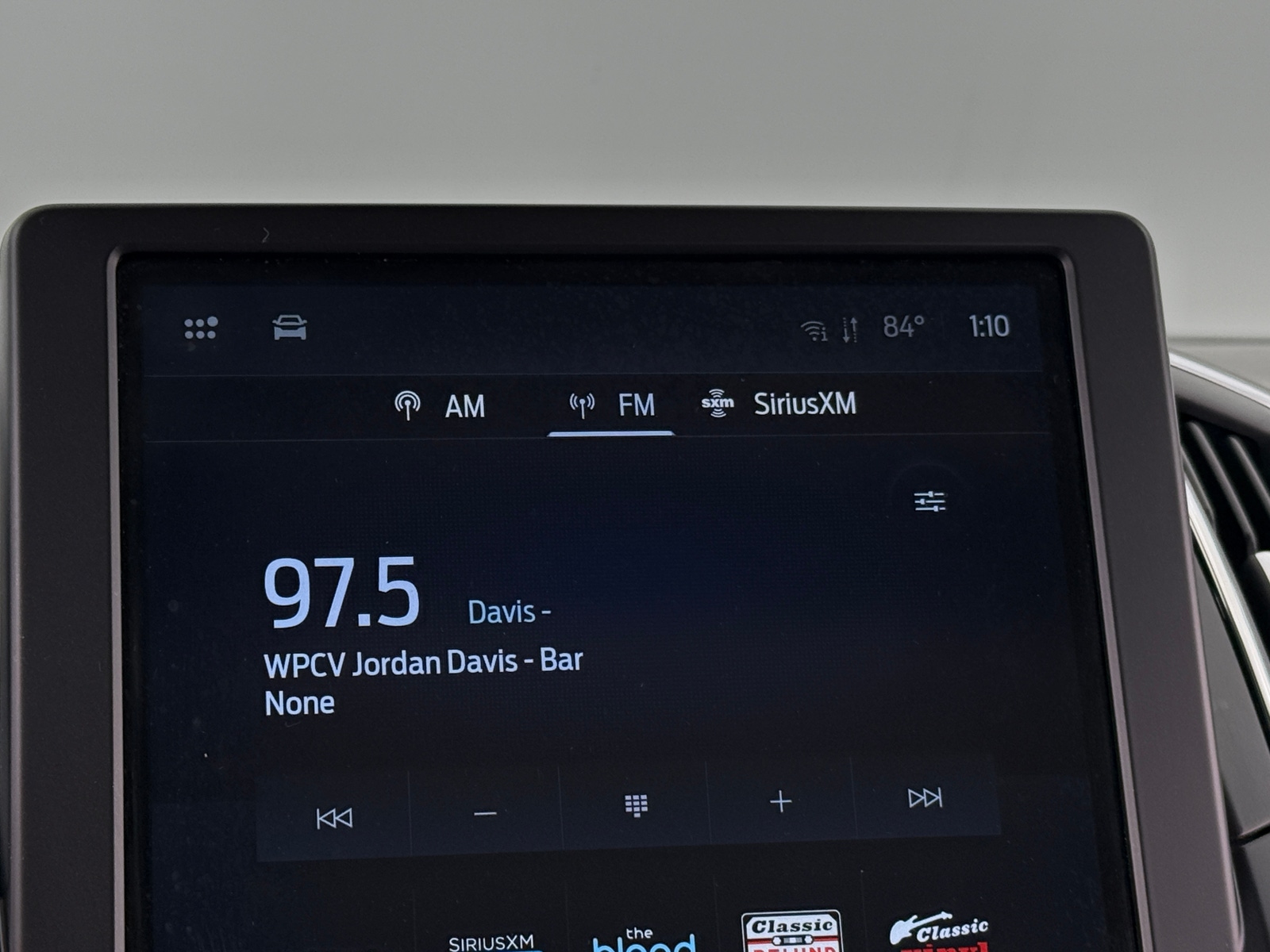 Thumbnail: 2024 Ford Edge - 3