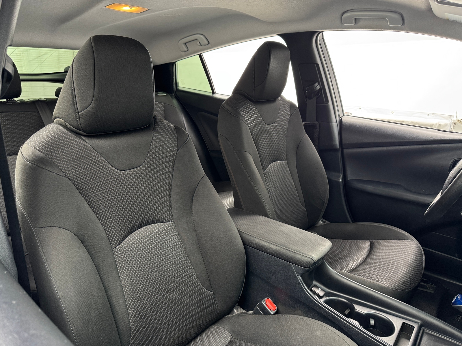 Thumbnail: 2020 Toyota Prius - 2