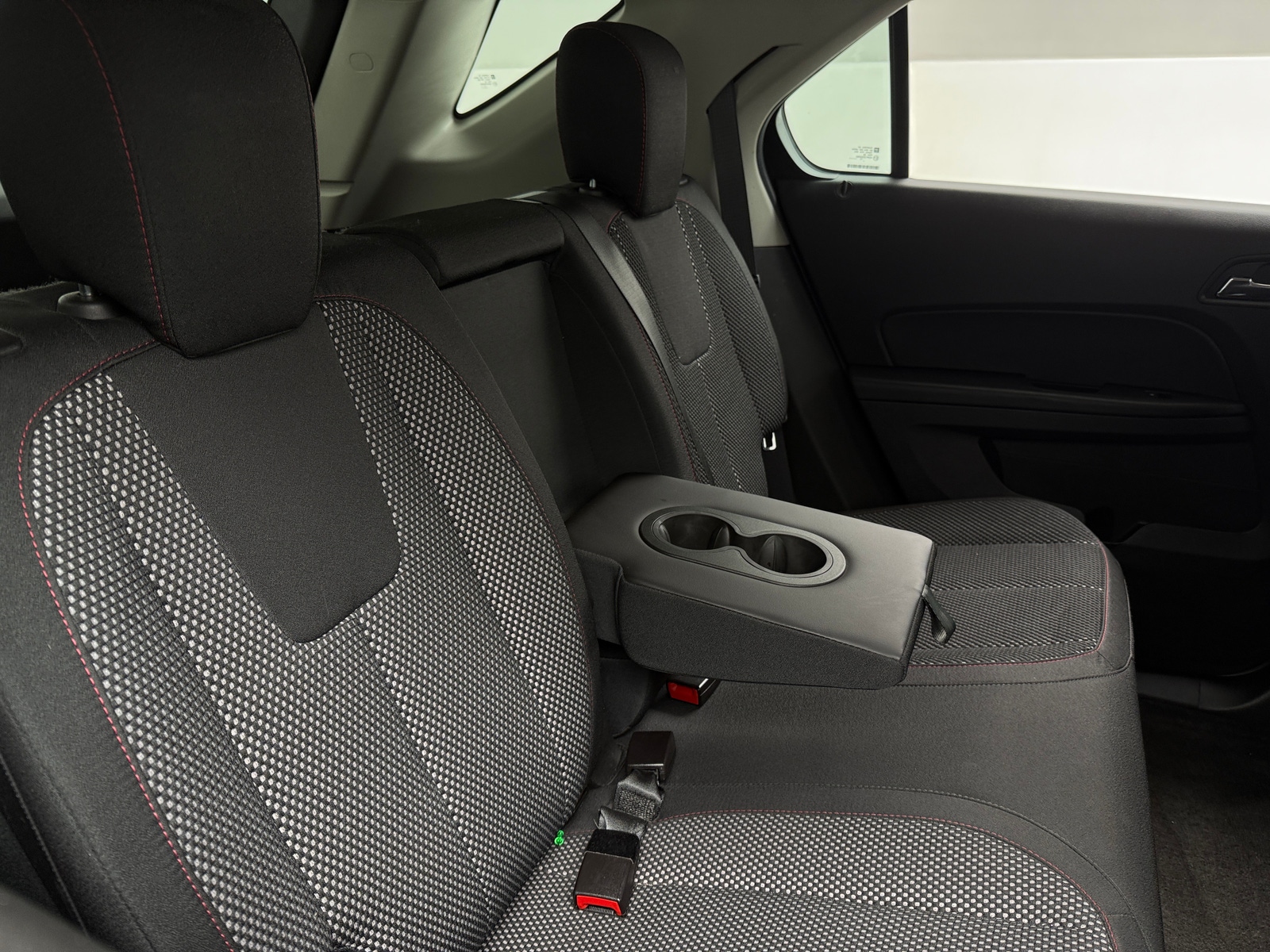 Thumbnail: 2016 Chevrolet Equinox - 6