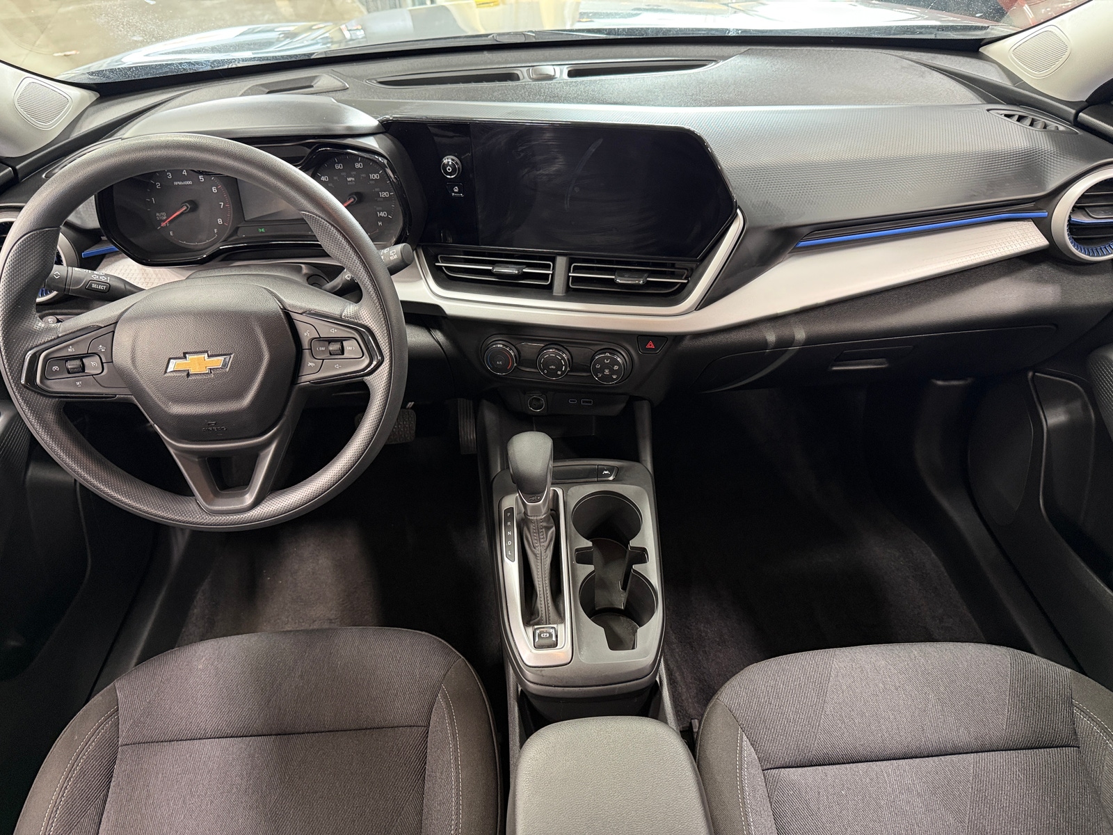 Thumbnail: 2024 Chevrolet Trax - 3