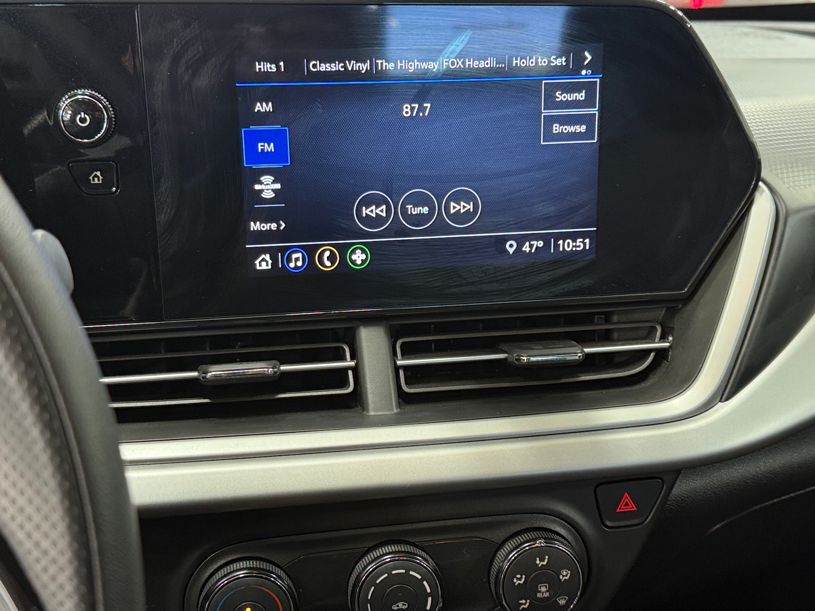 Thumbnail: 2024 Chevrolet Trax - 4