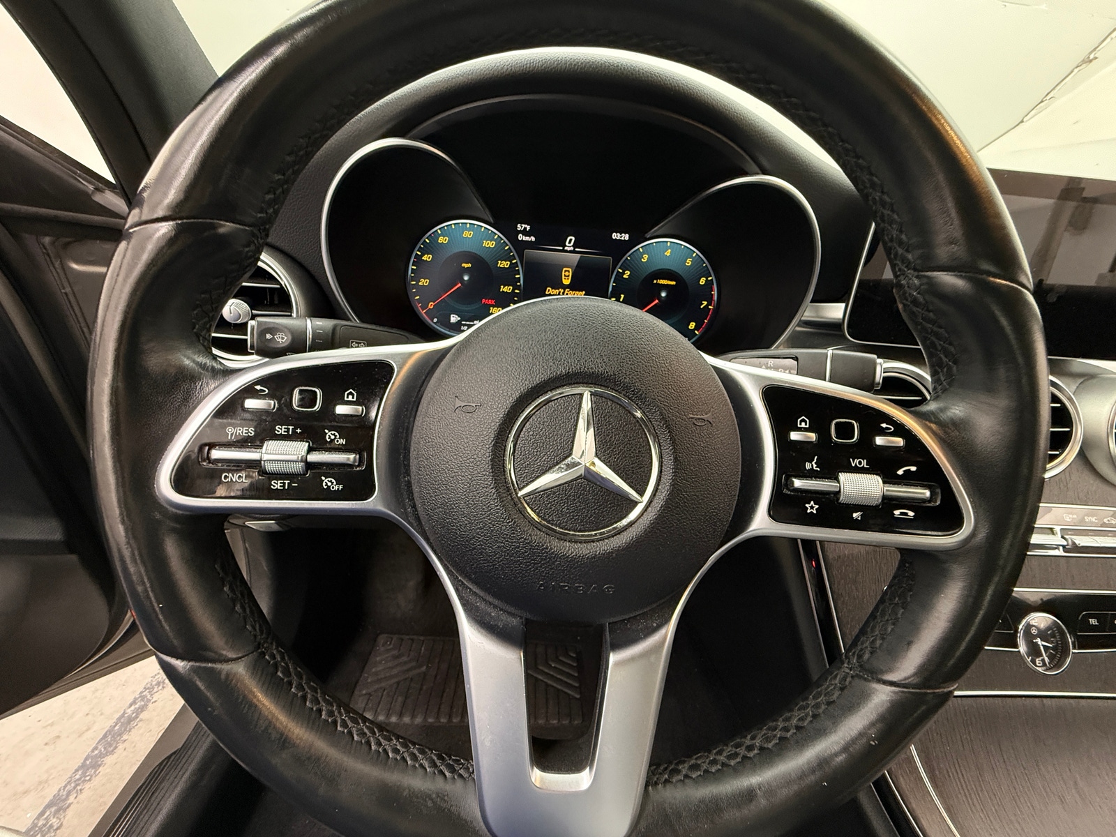 Thumbnail: 2020 Mercedes-Benz C-Class - 4