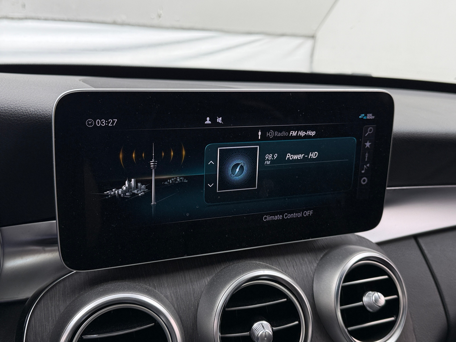 Thumbnail: 2020 Mercedes-Benz C-Class - 3