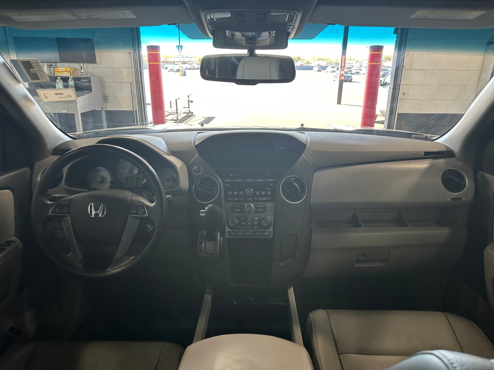 Thumbnail: 2015 Honda Pilot - 2