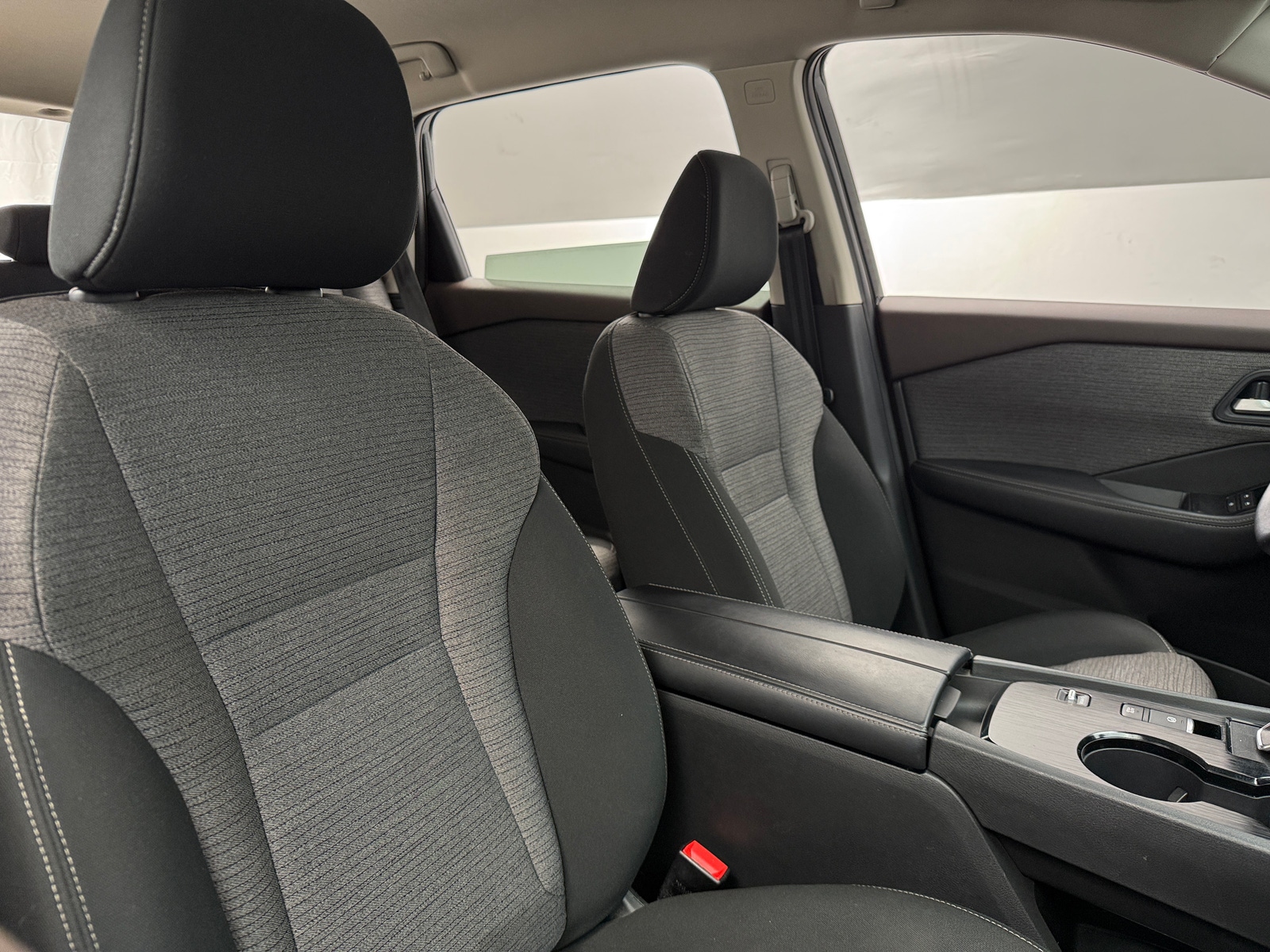 Thumbnail: 2023 Nissan Rogue - 2