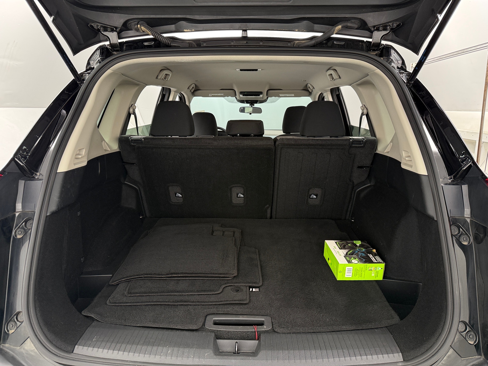 Thumbnail: 2023 Nissan Rogue - 7