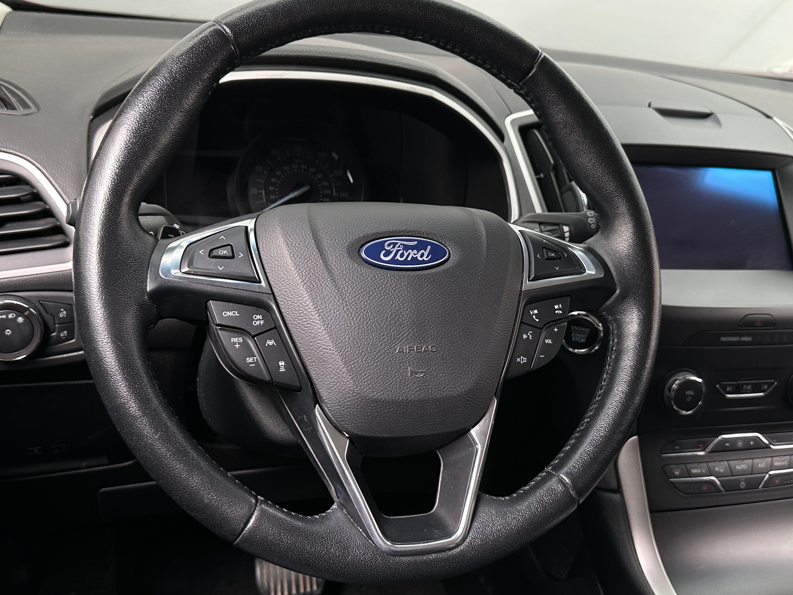 Thumbnail: 2019 Ford Edge - 5