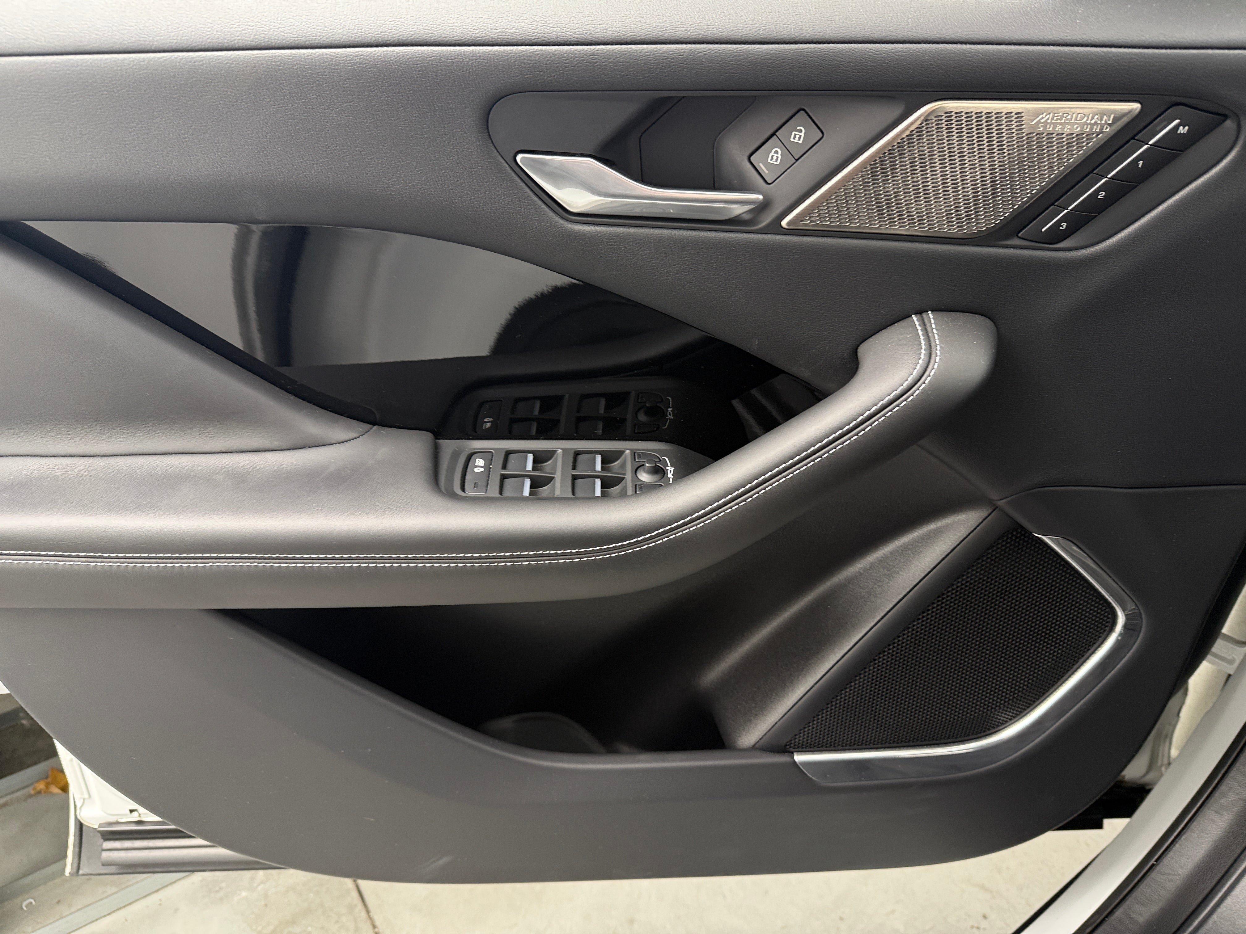 Used 2022 Jaguar I-PACE HSE with VIN SADHD2S1XN1618134 for sale in Auburn, WA