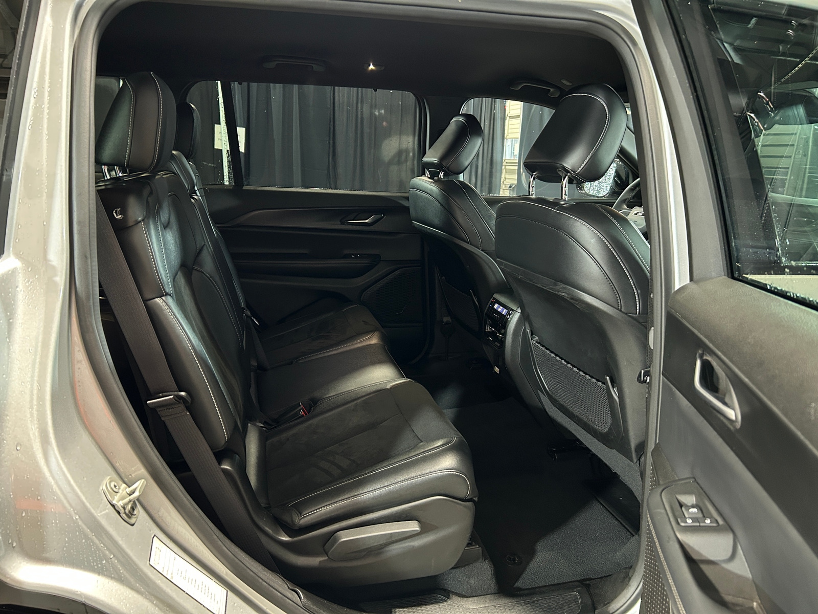 Thumbnail: 2024 Jeep Grand Cherokee L - 5