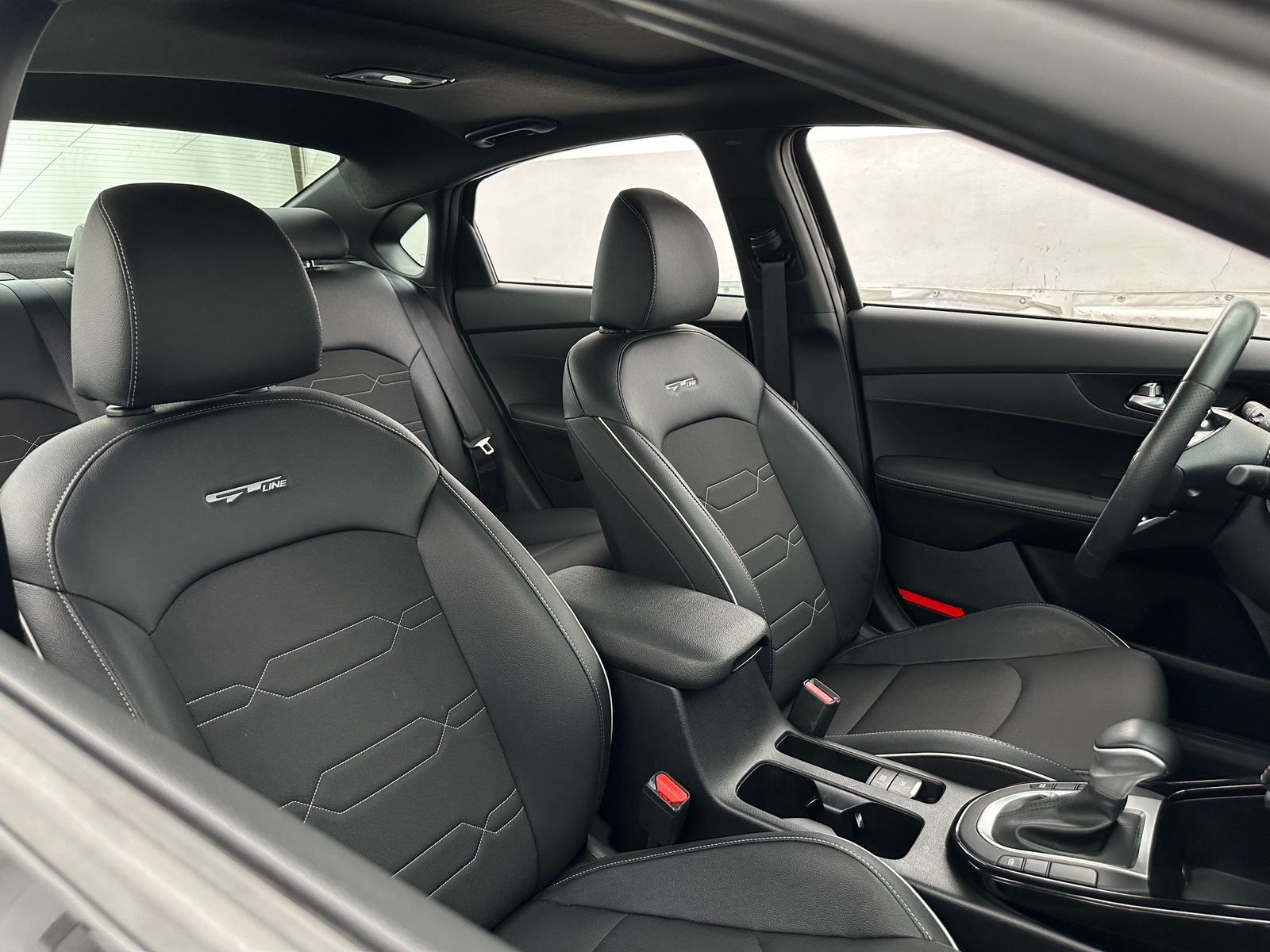 Thumbnail: 2024 Kia Forte - 2