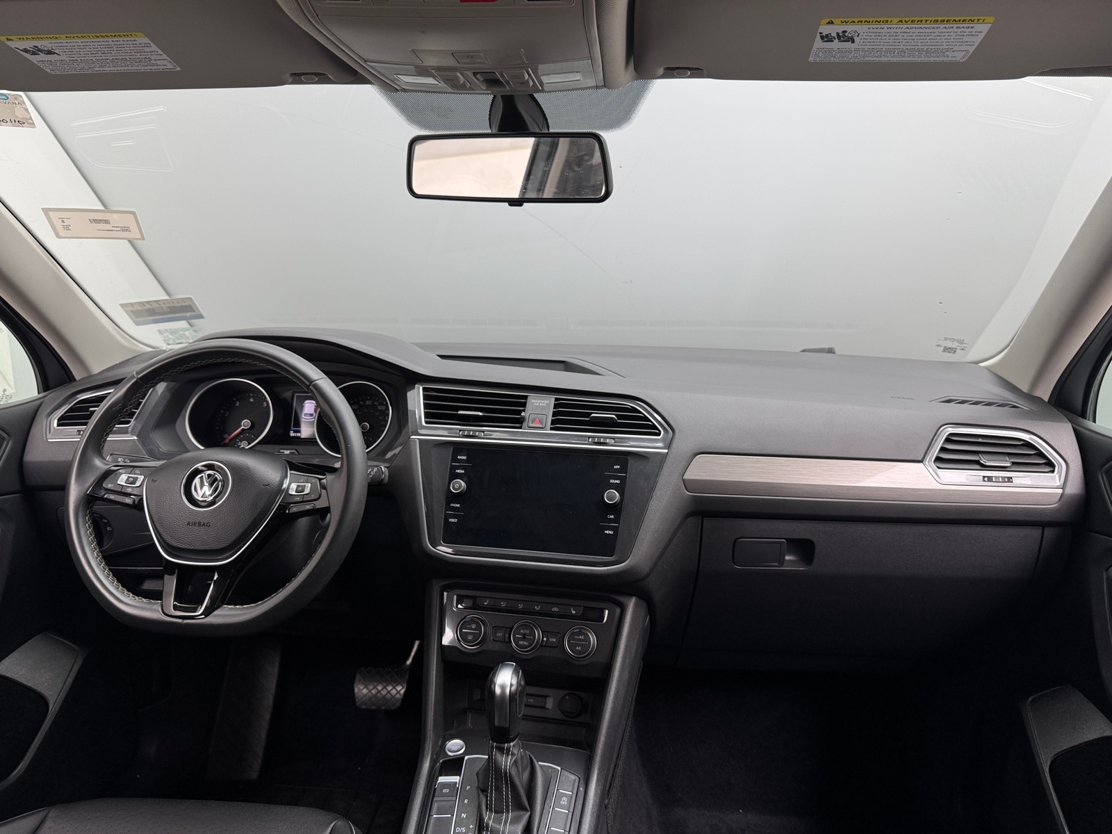 Thumbnail: 2021 Volkswagen Tiguan - 2