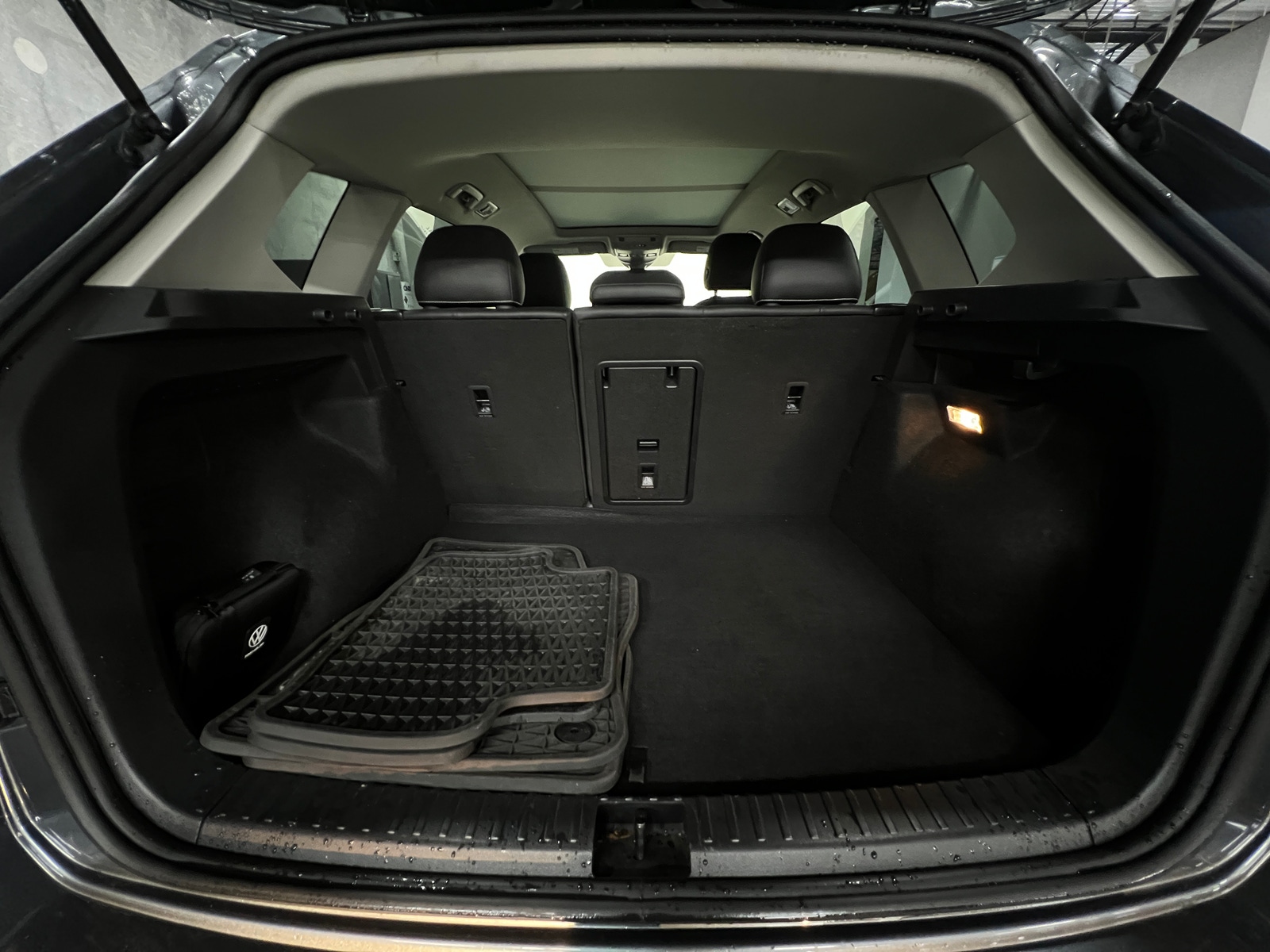 Thumbnail: 2023 Volkswagen Taos - 7