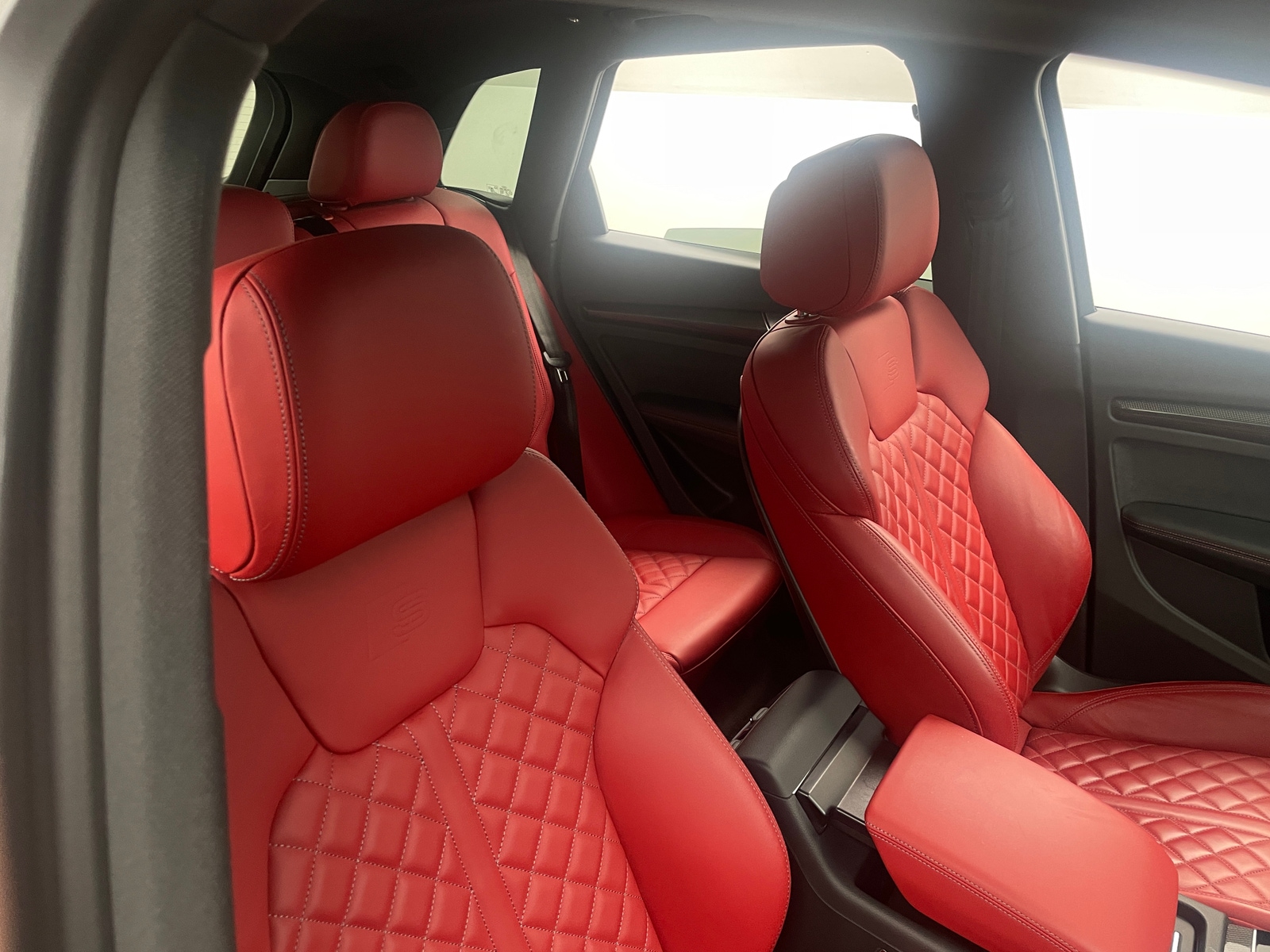 Thumbnail: 2023 Audi SQ5 - 2