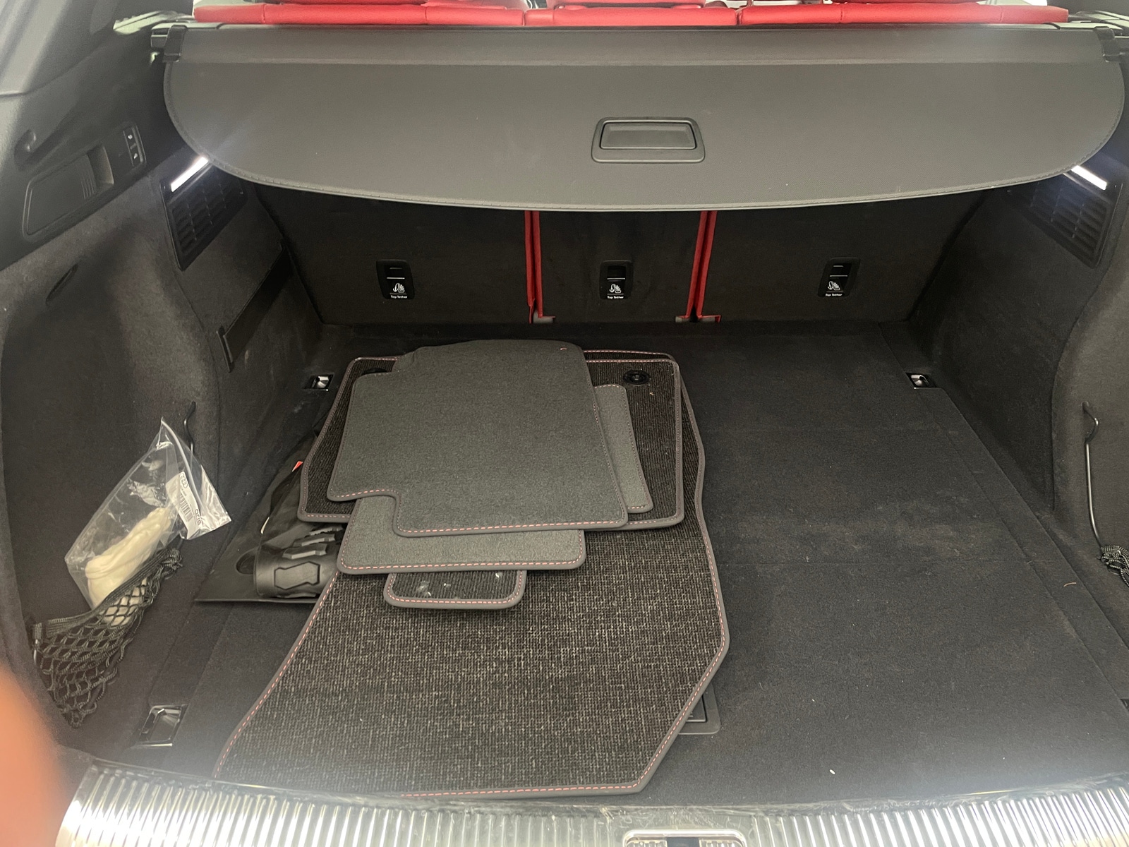 Thumbnail: 2023 Audi SQ5 - 7