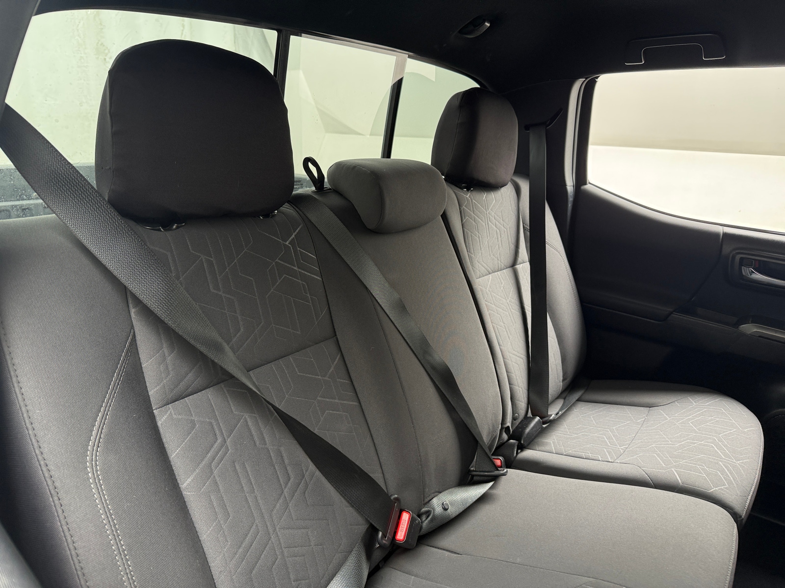 Thumbnail: 2018 Toyota Tacoma - 6