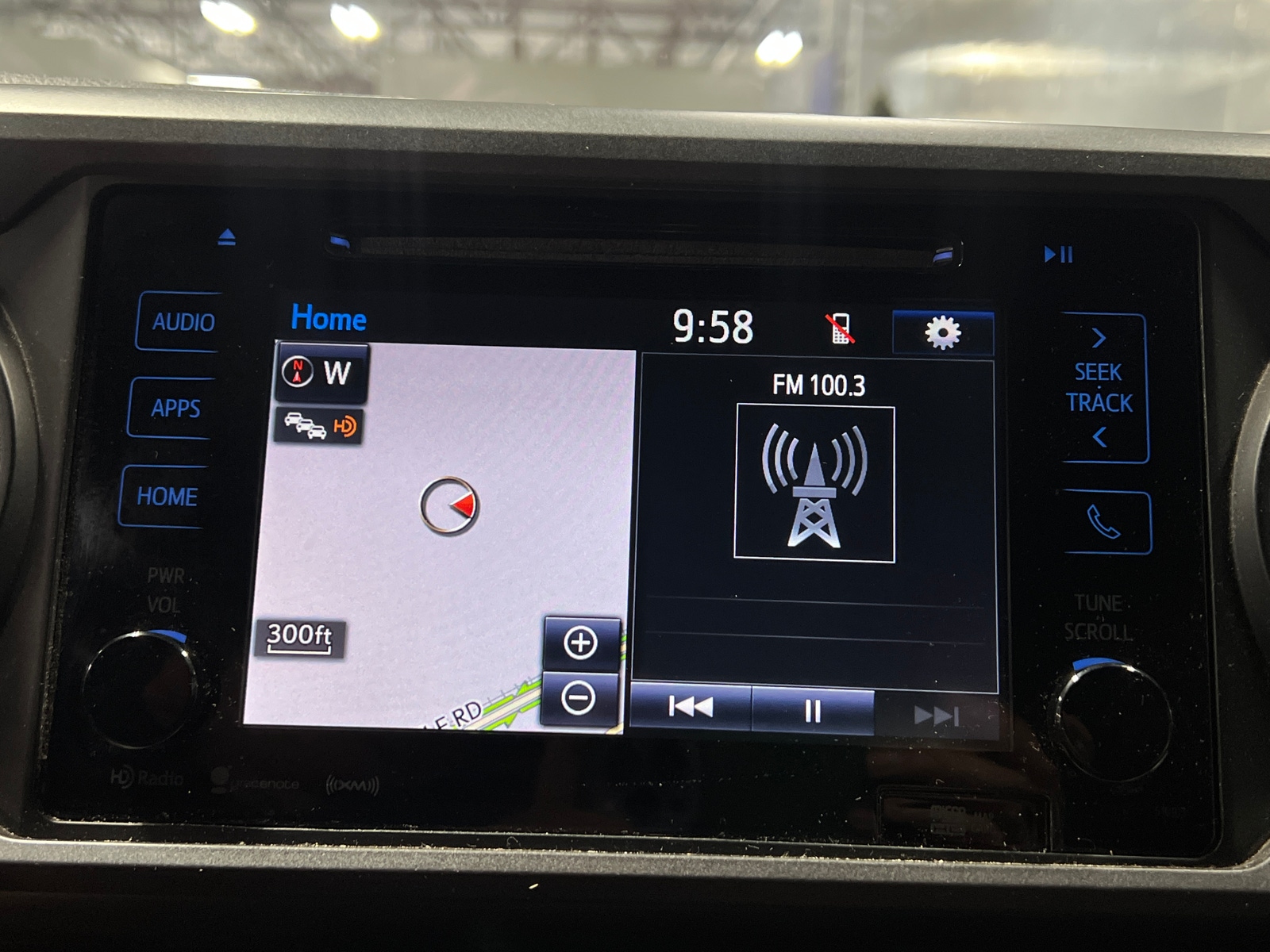 Thumbnail: 2018 Toyota Tacoma - 4