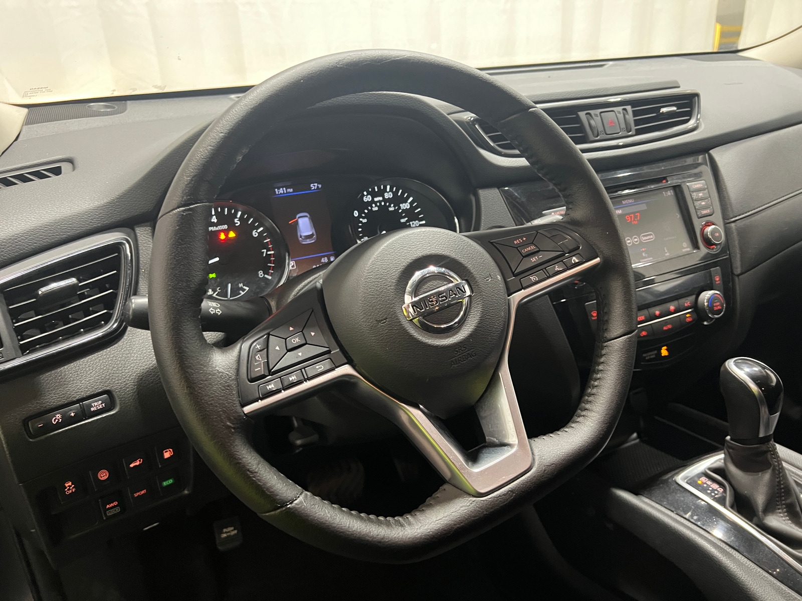 Thumbnail: 2020 Nissan Rogue - 5