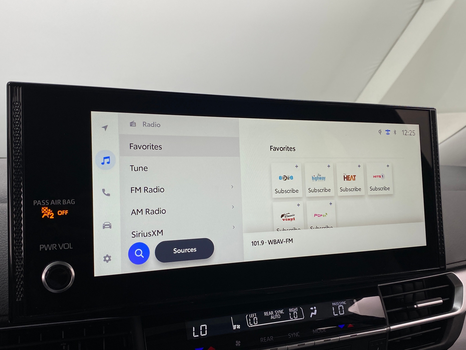 Thumbnail: 2025 Toyota Sienna - 3