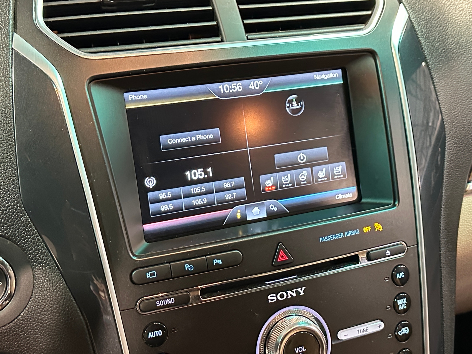 Thumbnail: 2016 Ford Explorer - 3