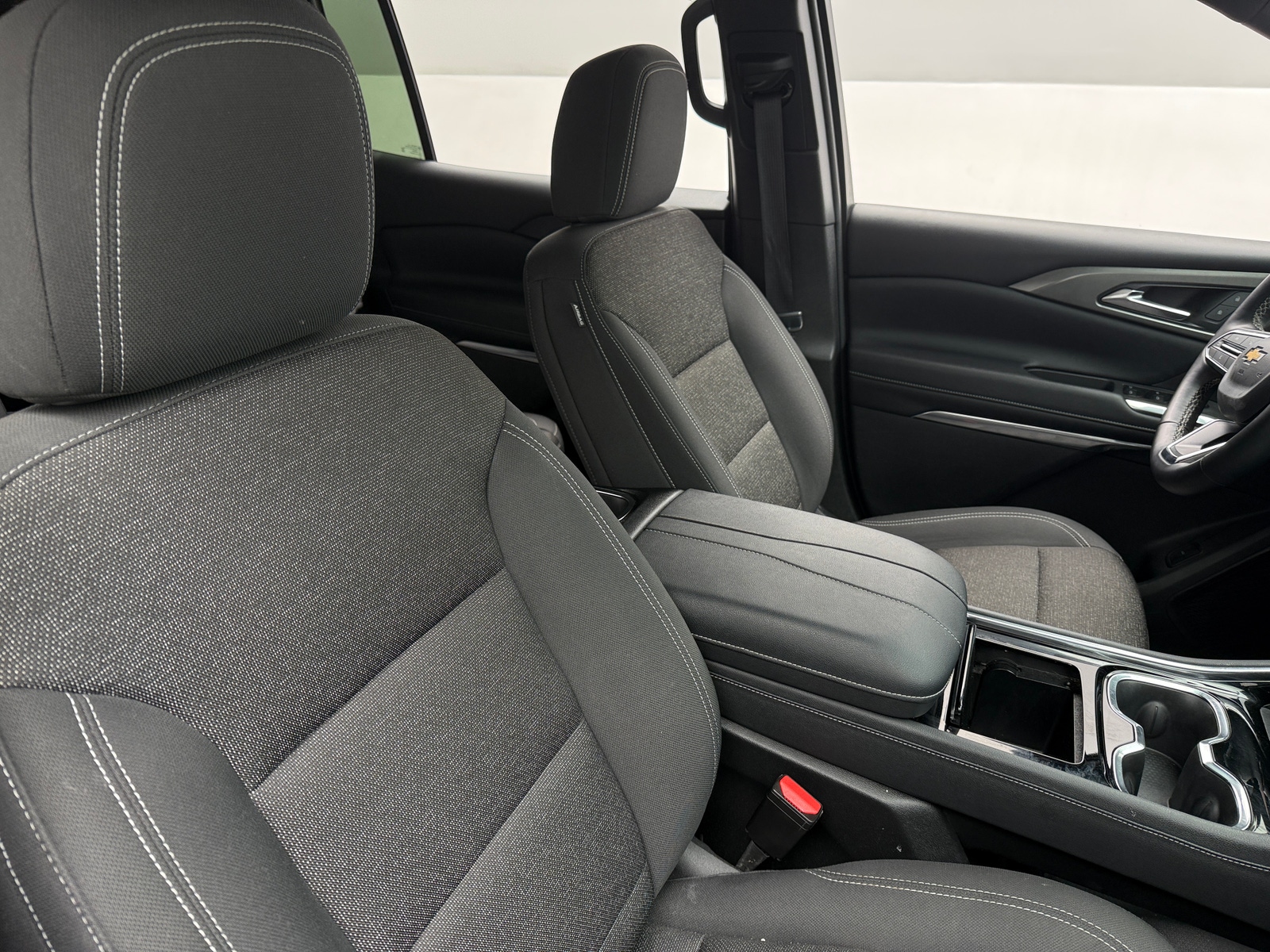 Thumbnail: 2024 Chevrolet Traverse - 2