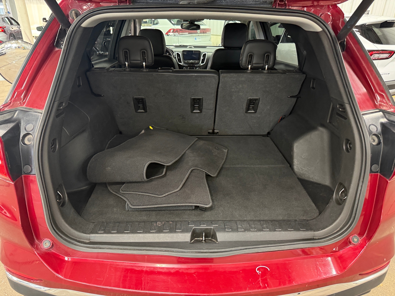 Thumbnail: 2019 Chevrolet Equinox - 6