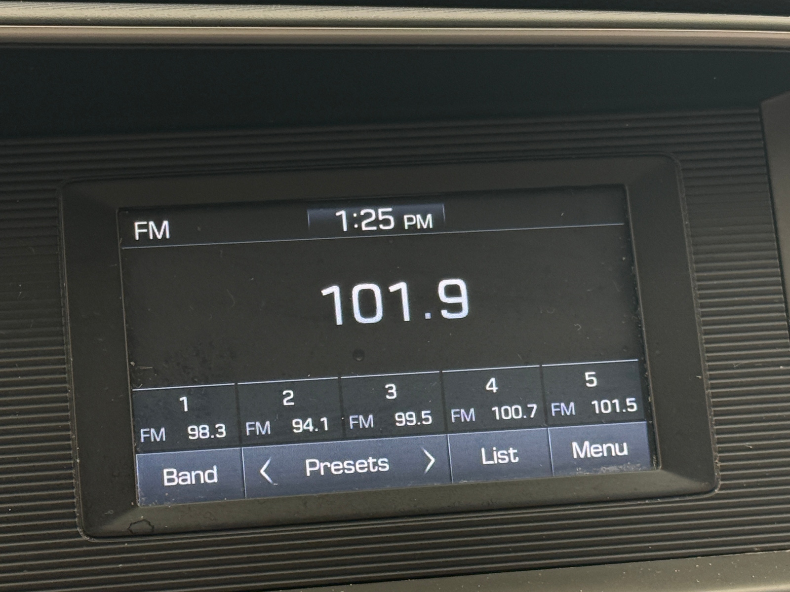 Thumbnail: 2019 Hyundai Elantra - 4