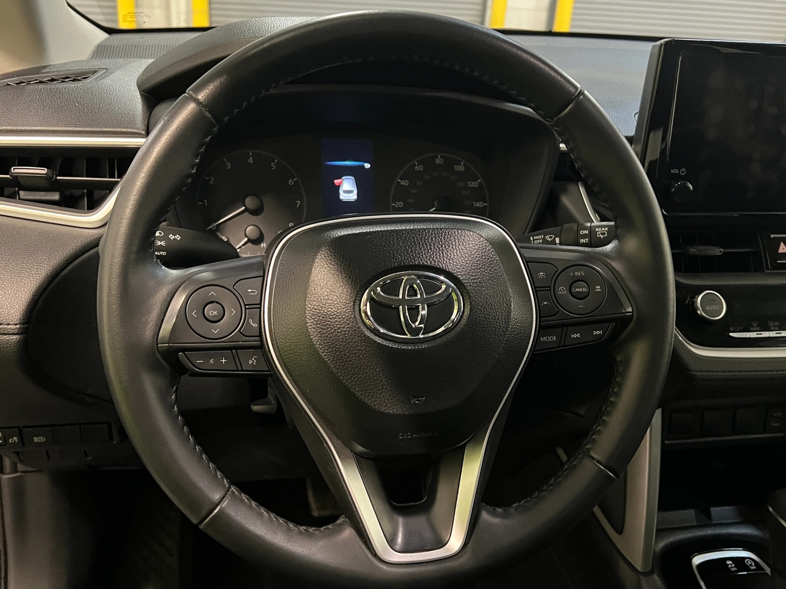 Thumbnail: 2025 Toyota Corolla Cross - 5