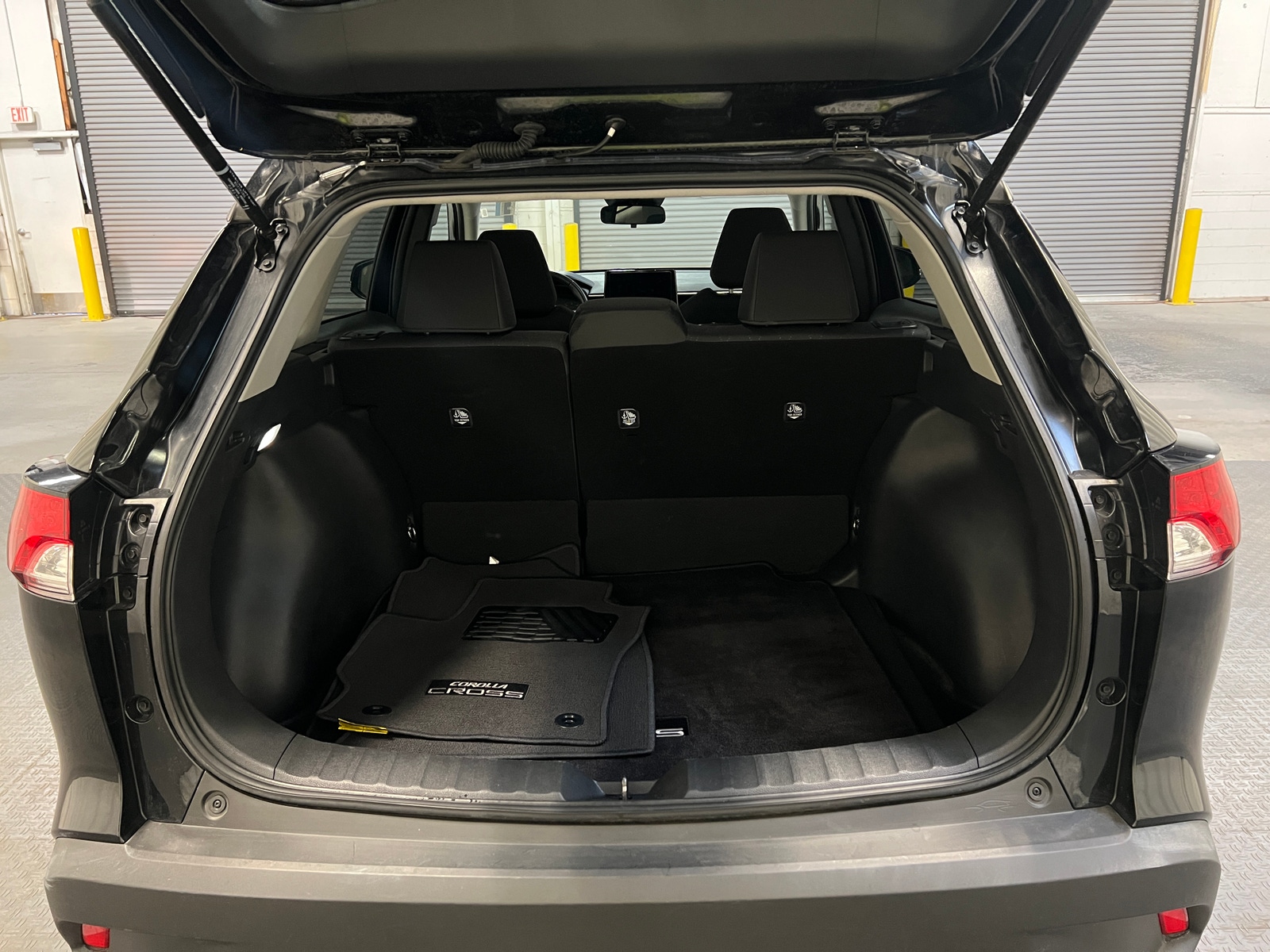 Thumbnail: 2025 Toyota Corolla Cross - 7