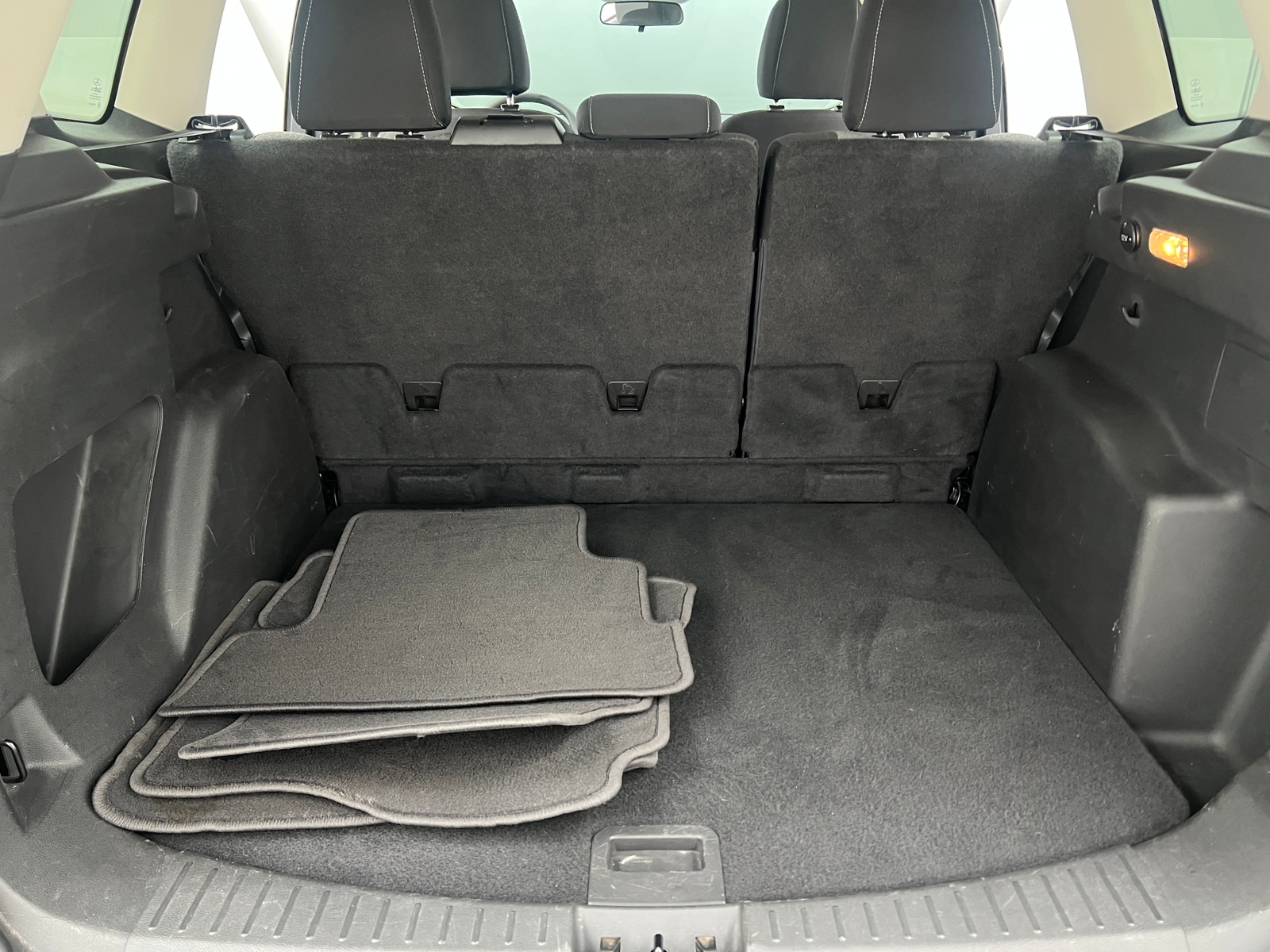 Thumbnail: 2017 Ford Escape - 7