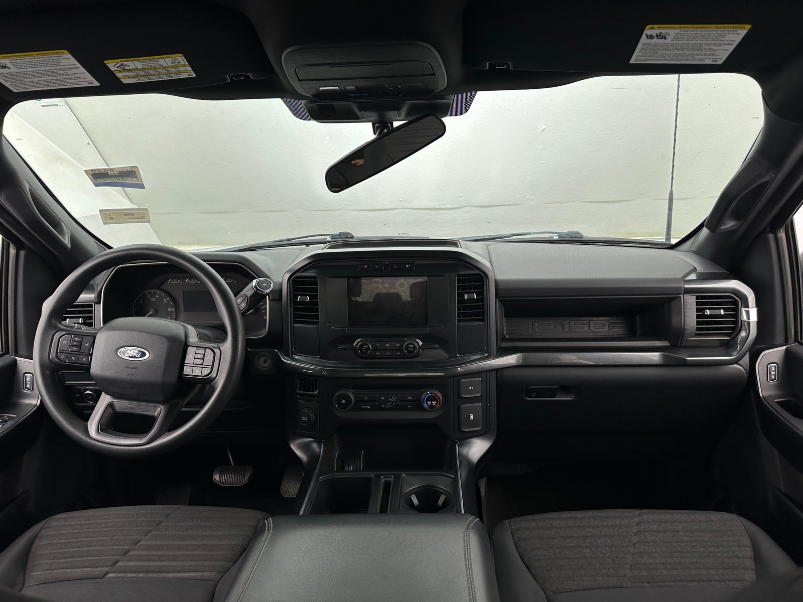 Thumbnail: 2022 Ford Econoline - 3