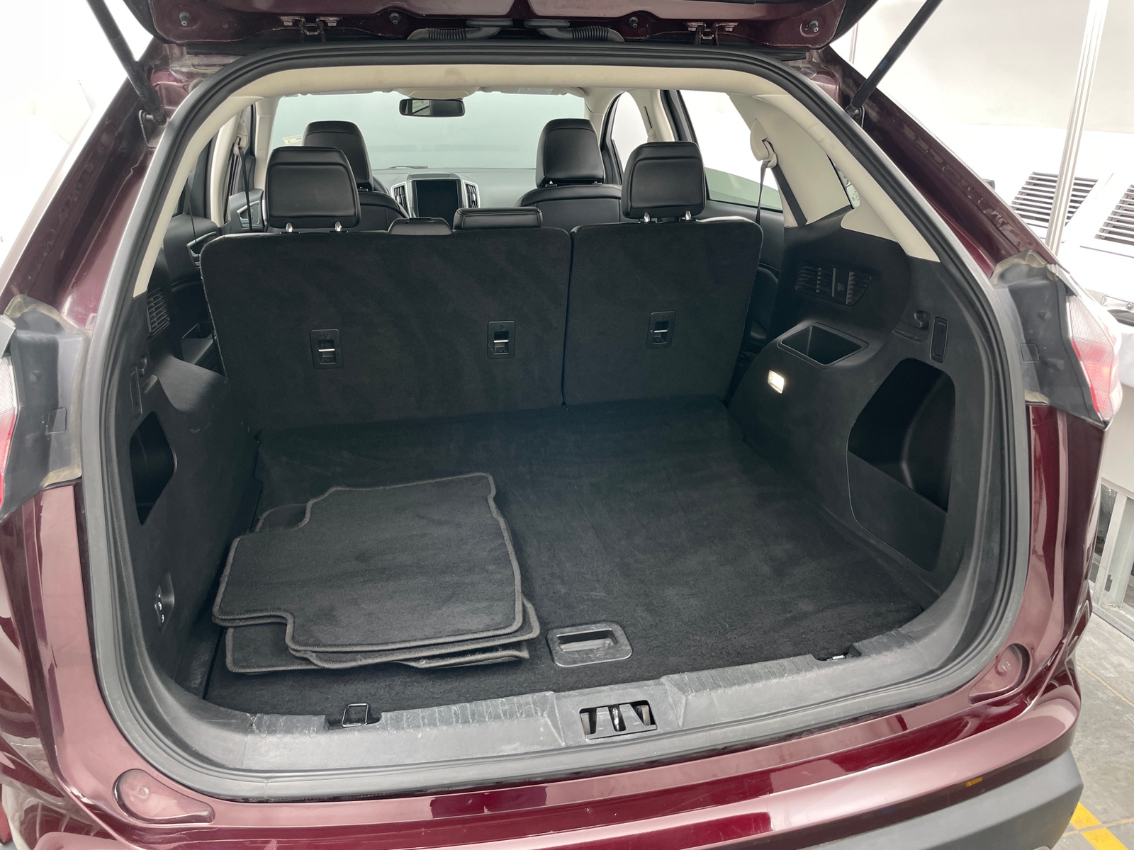 Thumbnail: 2024 Ford Edge - 6