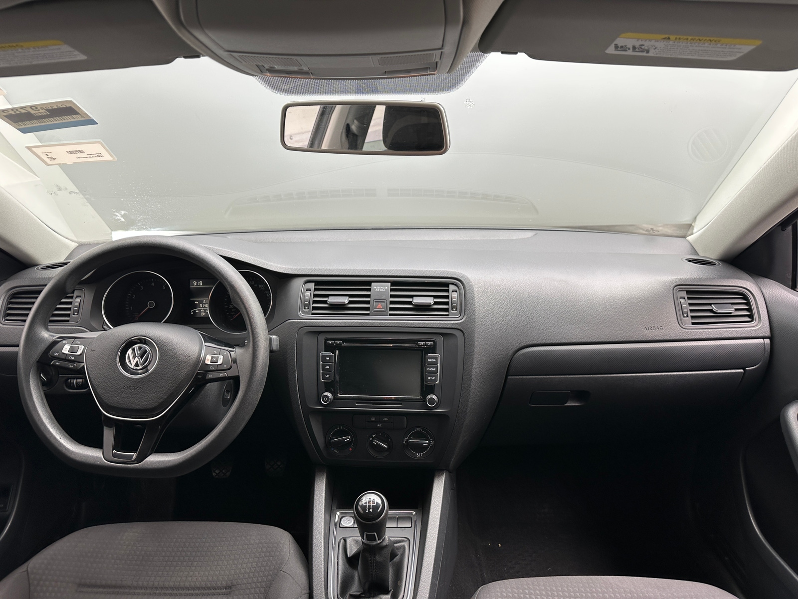 Thumbnail: 2015 Volkswagen Jetta - 3