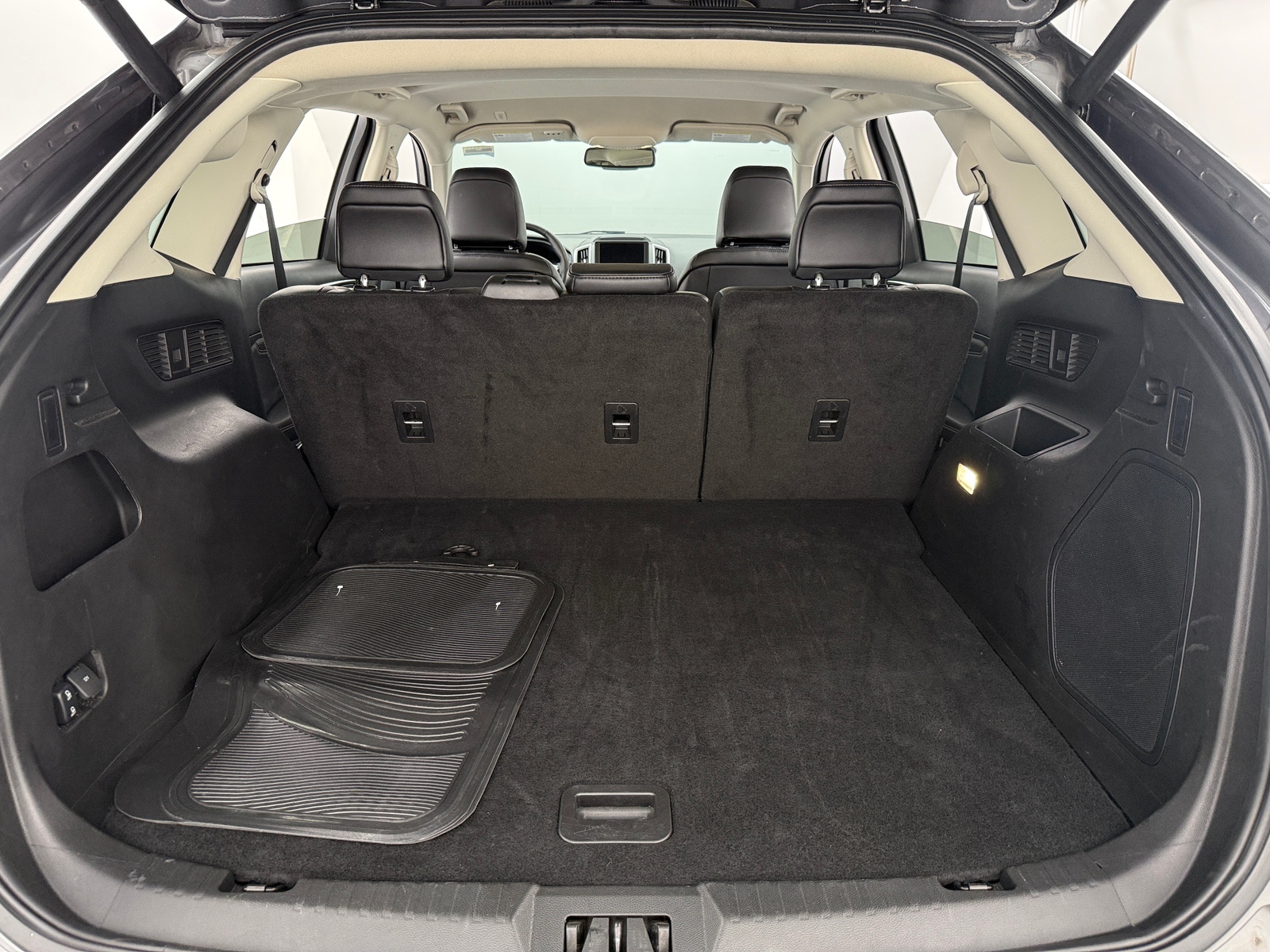 Thumbnail: 2024 Ford Edge - 6