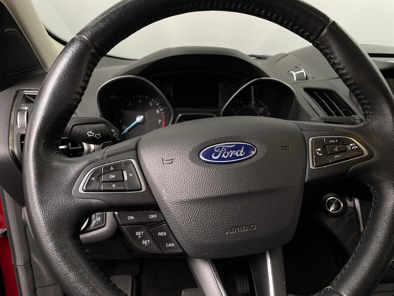 Thumbnail: 2017 Ford Escape - 4