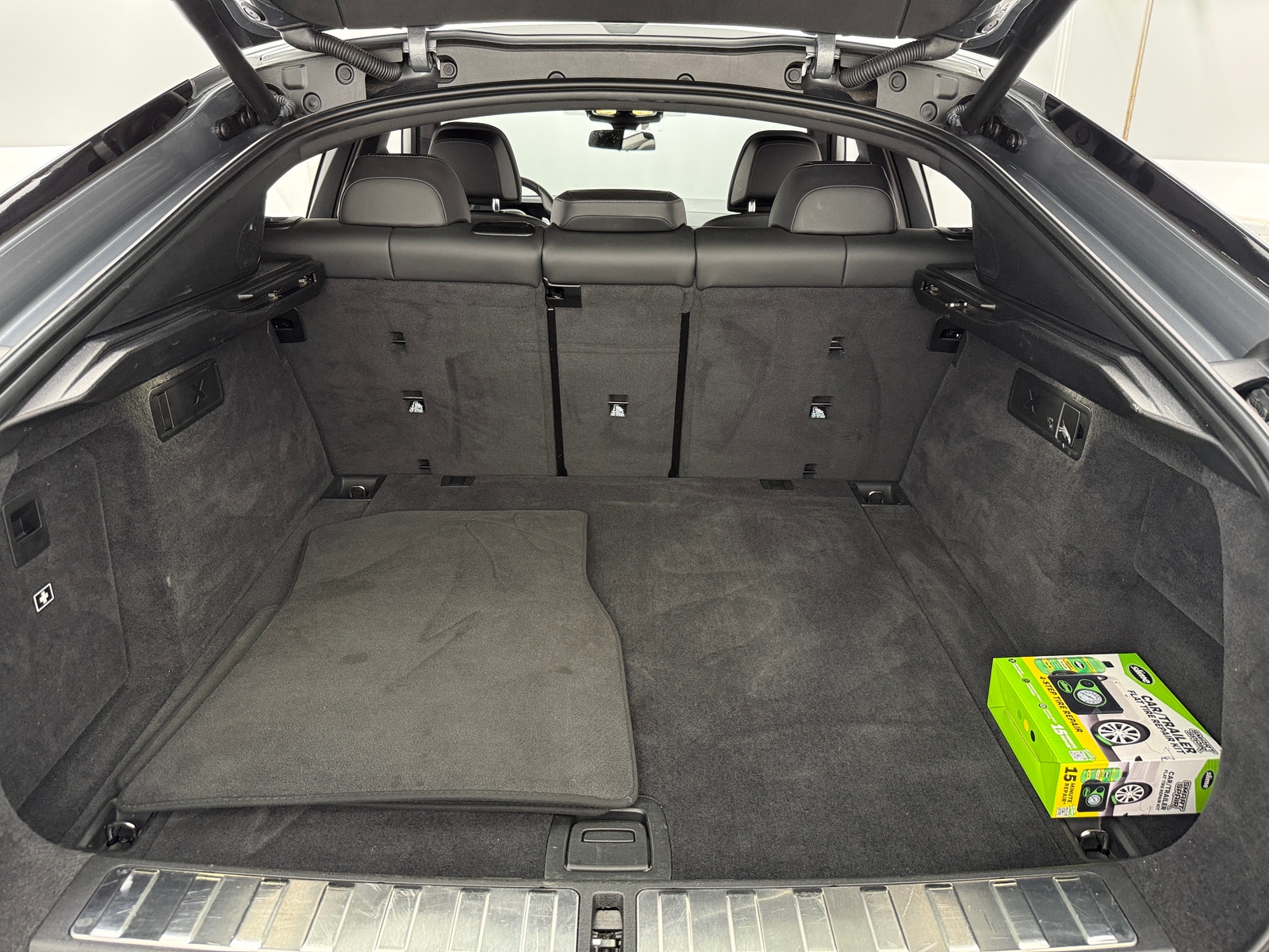 Thumbnail: 2024 BMW X6 - 6