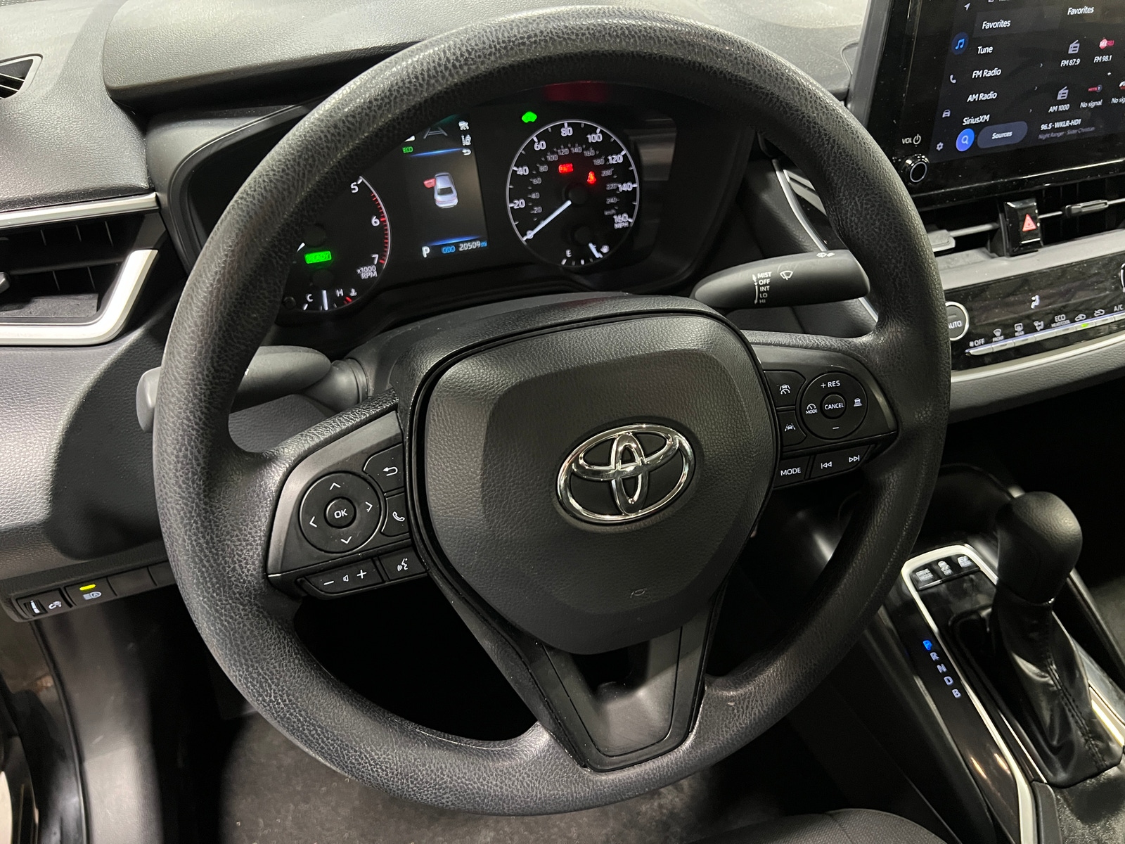 Thumbnail: 2025 Toyota Corolla - 5