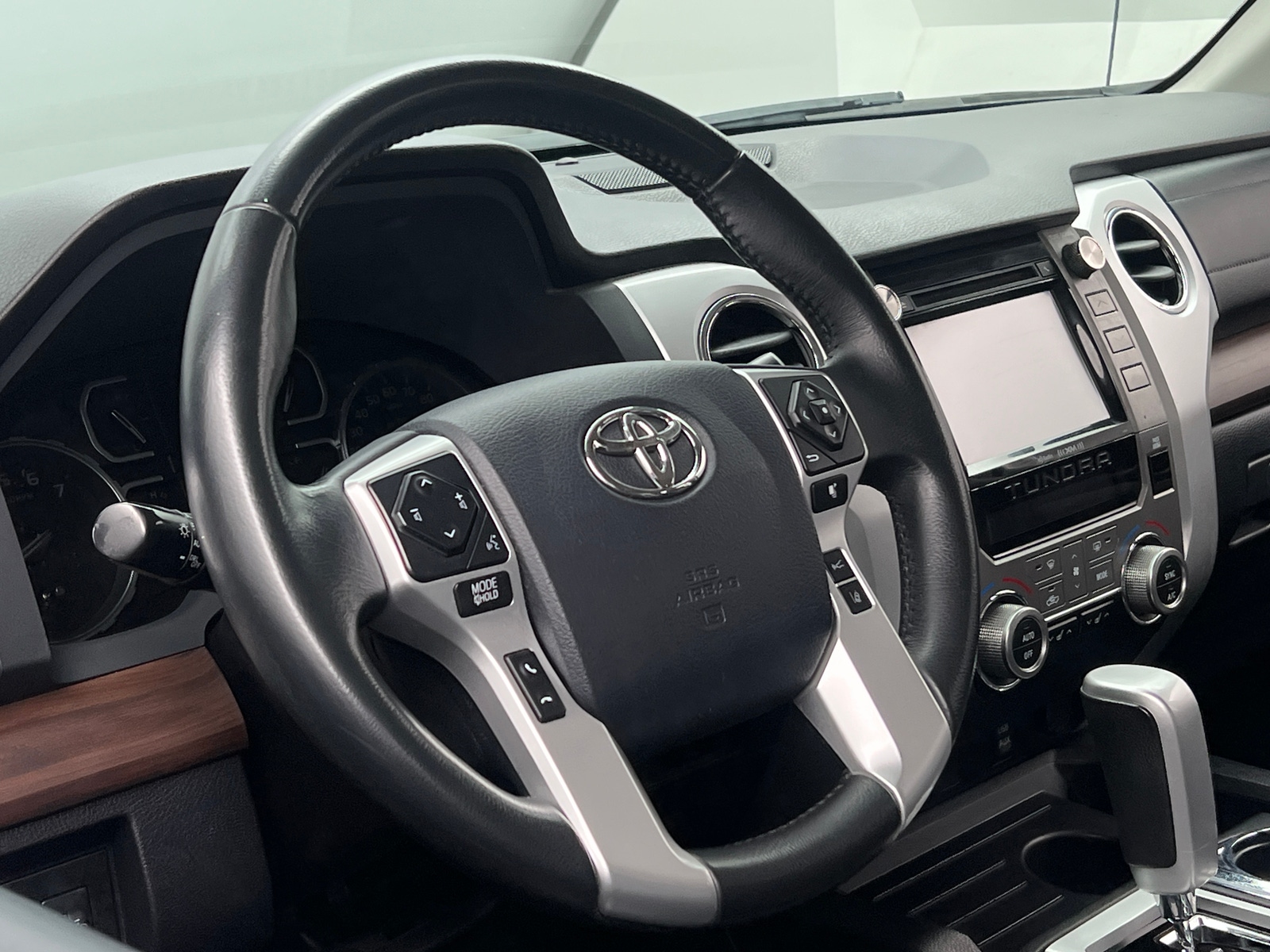 Thumbnail: 2018 Toyota Tundra - 4