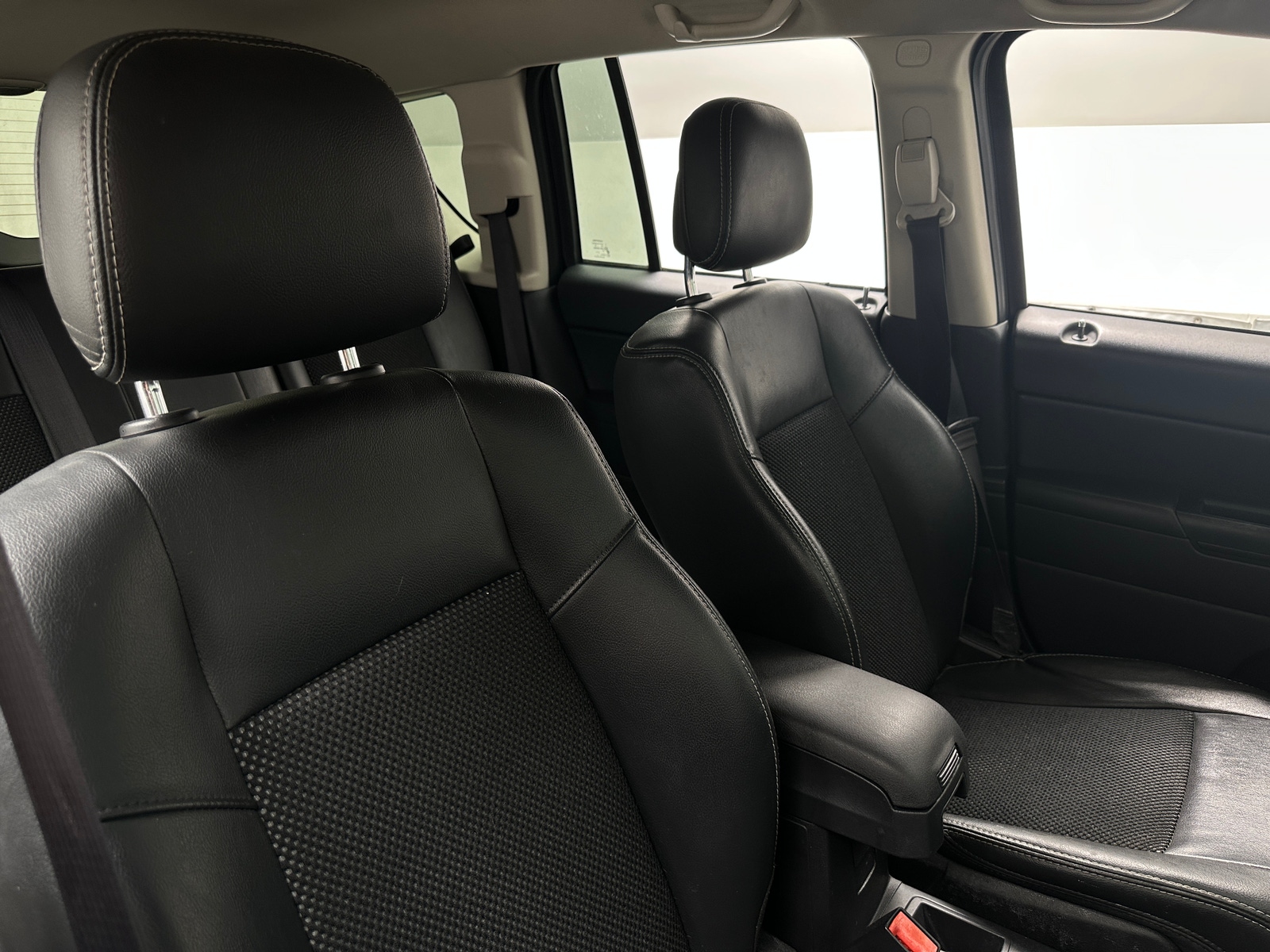 Thumbnail: 2017 Jeep Compass - 2