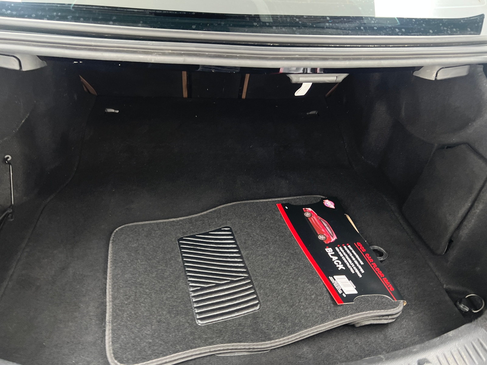 Thumbnail: 2017 Mercedes-Benz E-Class - 6