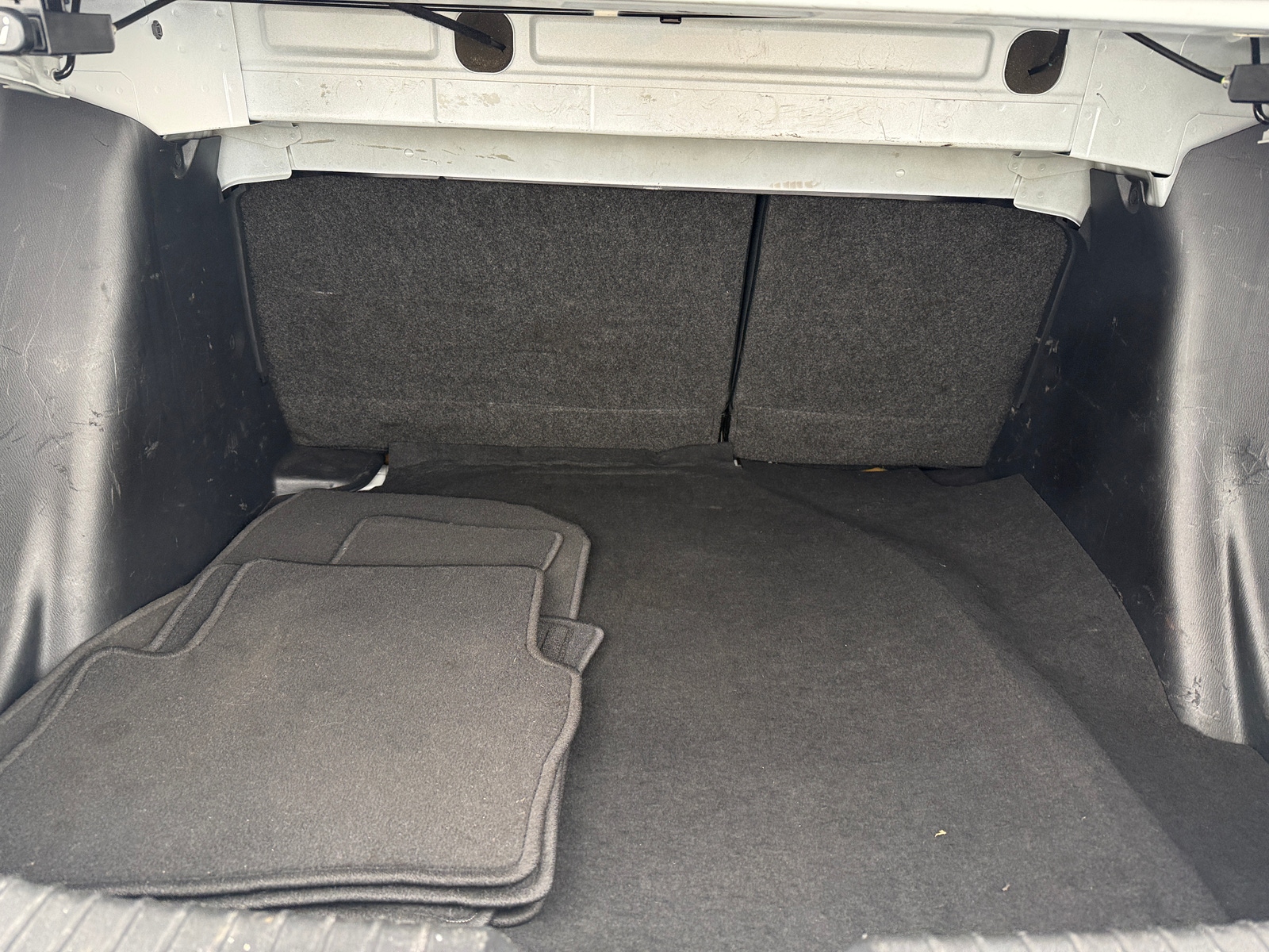 Thumbnail: 2019 Toyota Yaris - 7