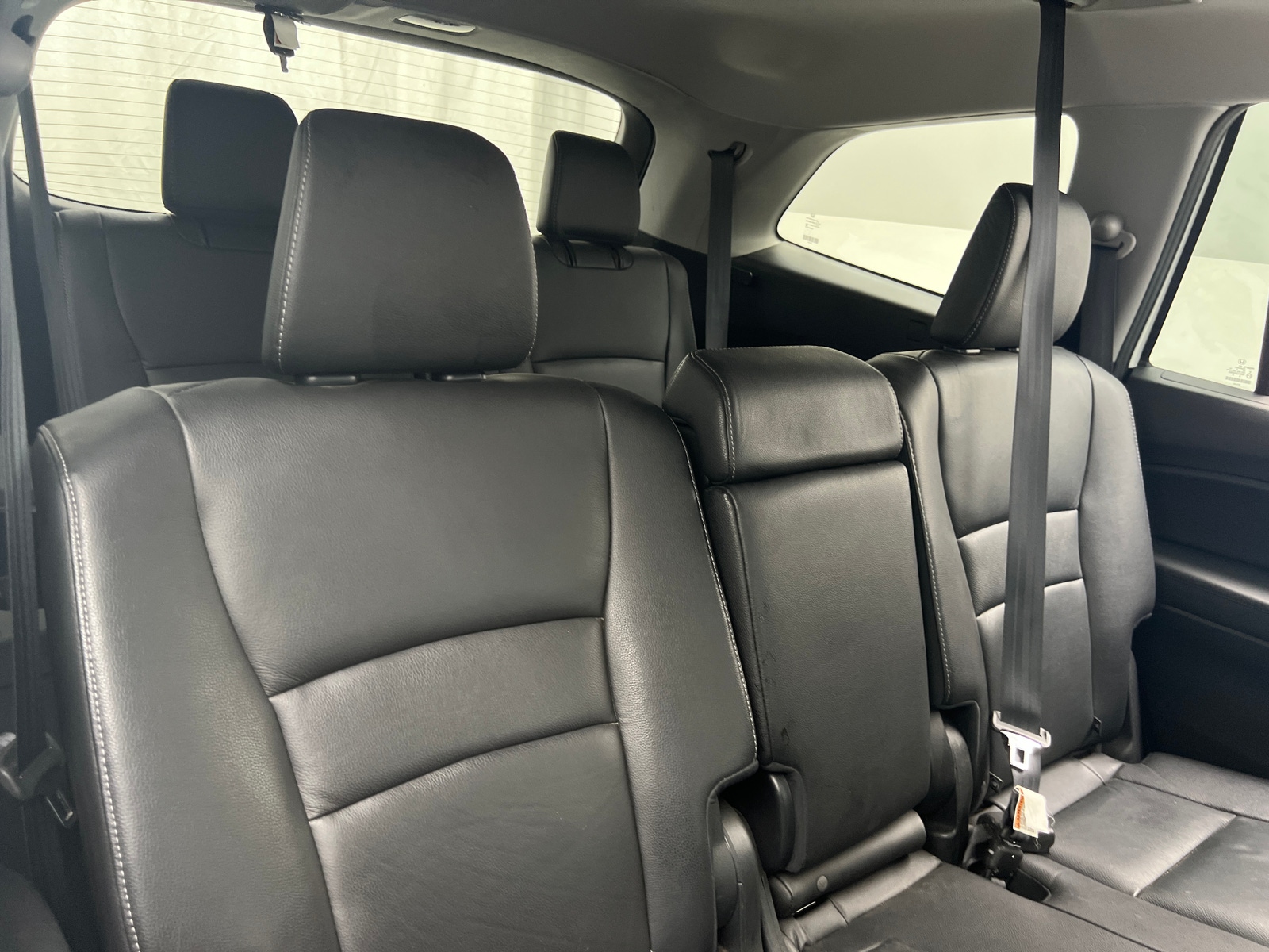 Thumbnail: 2017 Honda Pilot - 5