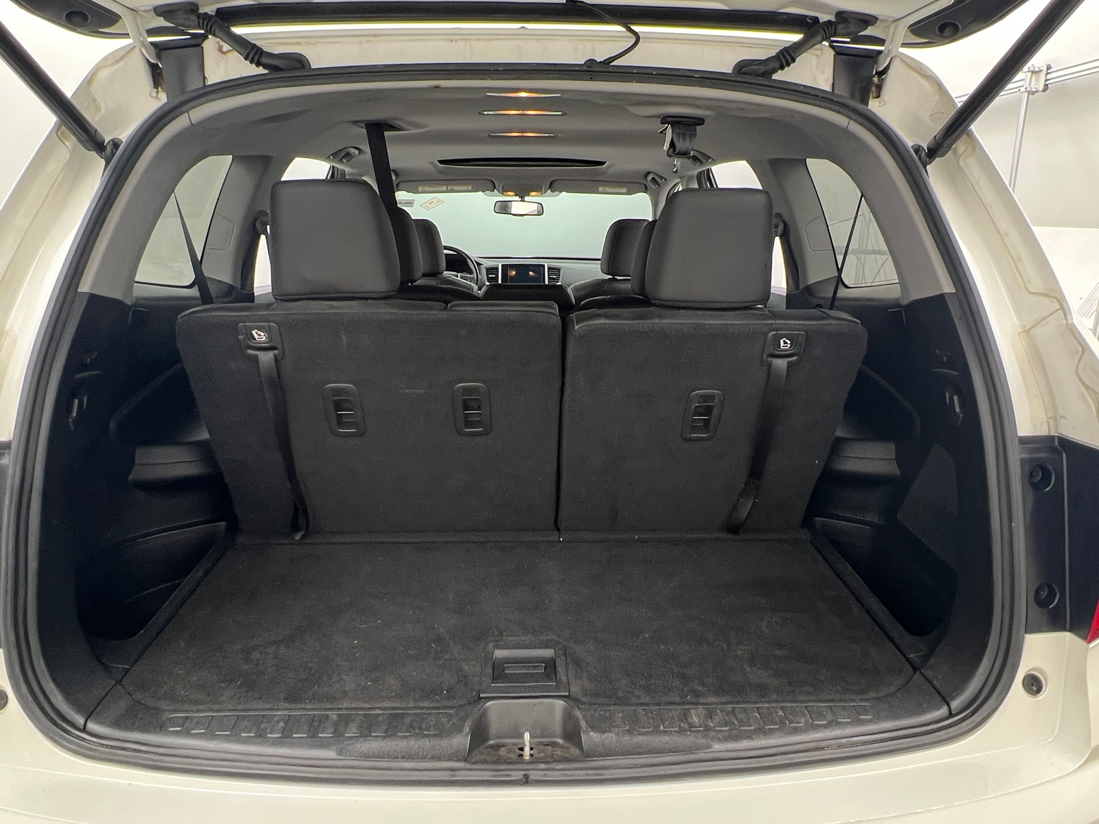 Thumbnail: 2017 Honda Pilot - 6