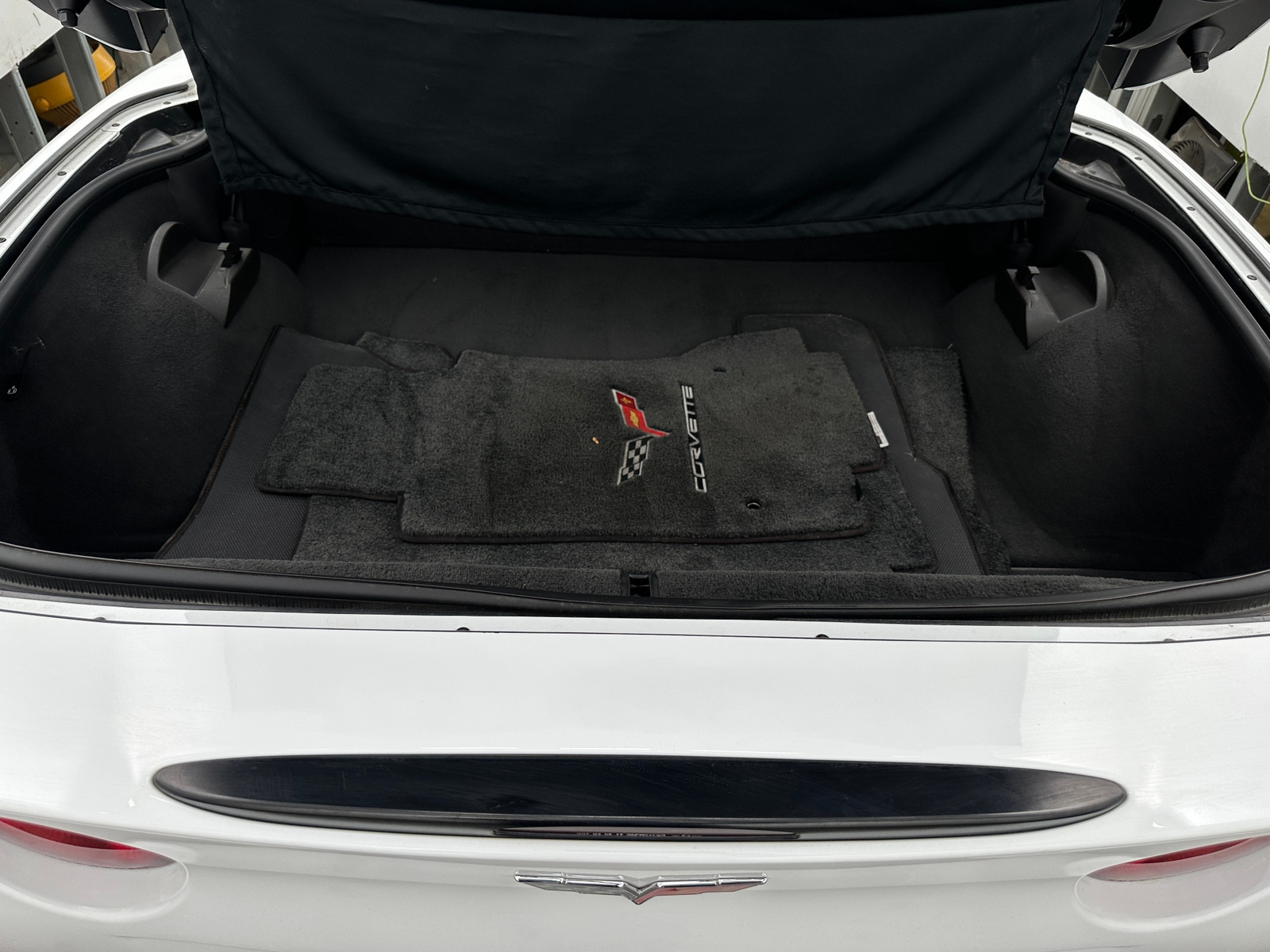 Thumbnail: 2010 Chevrolet Corvette - 4