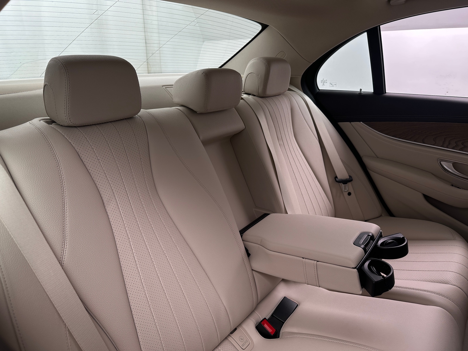 Thumbnail: 2018 Mercedes-Benz E-Class - 5